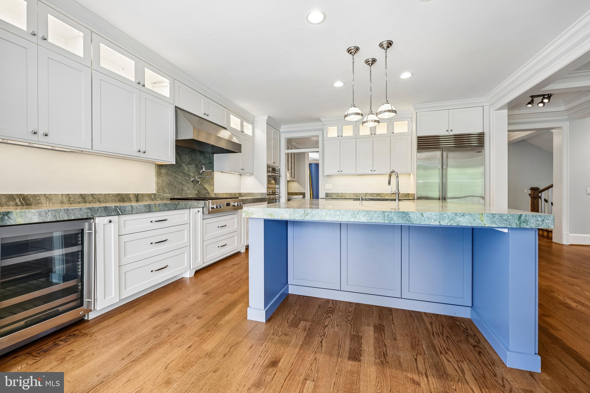 WOODMONT - Residential