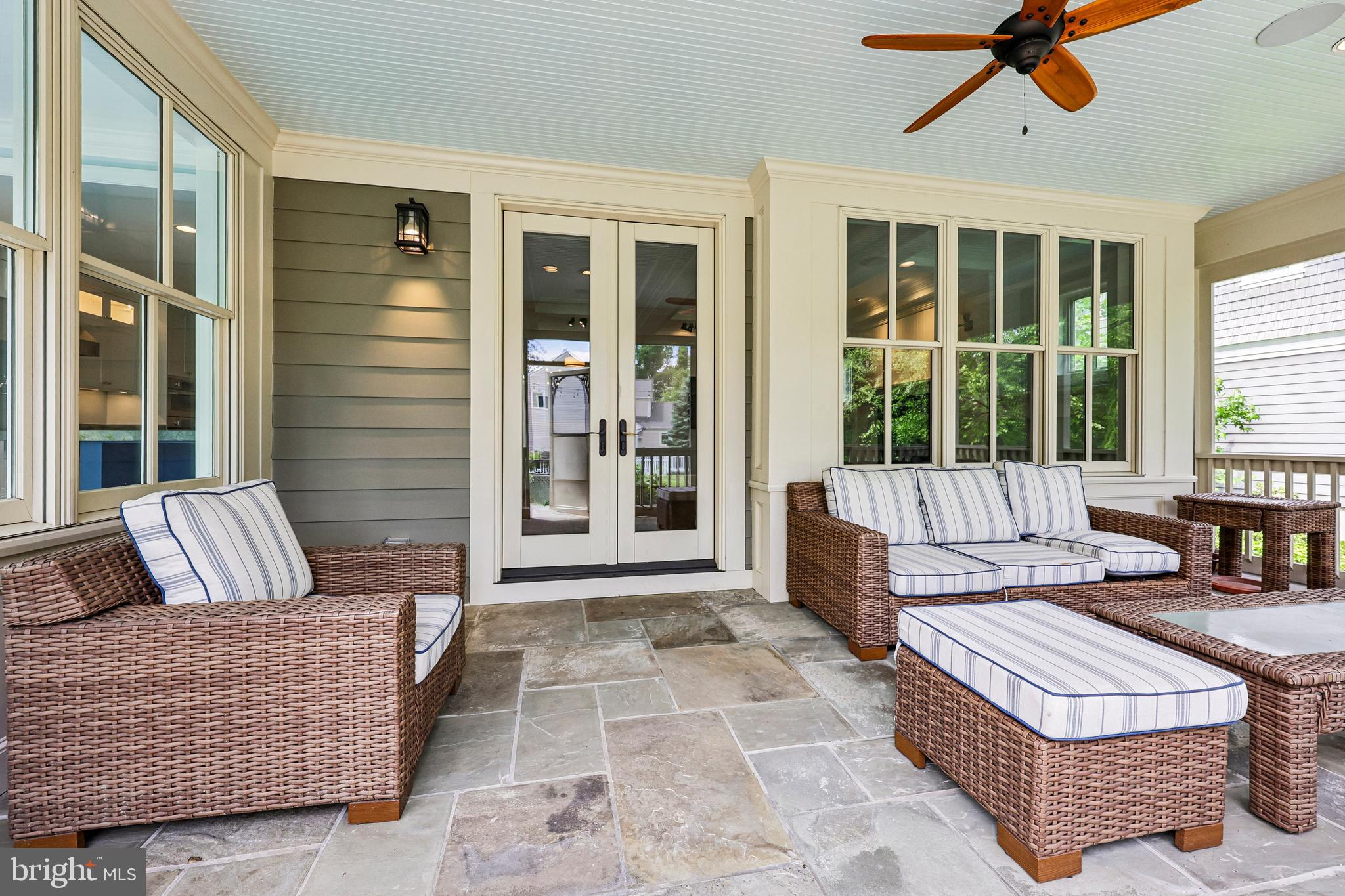 WOODMONT - Residential