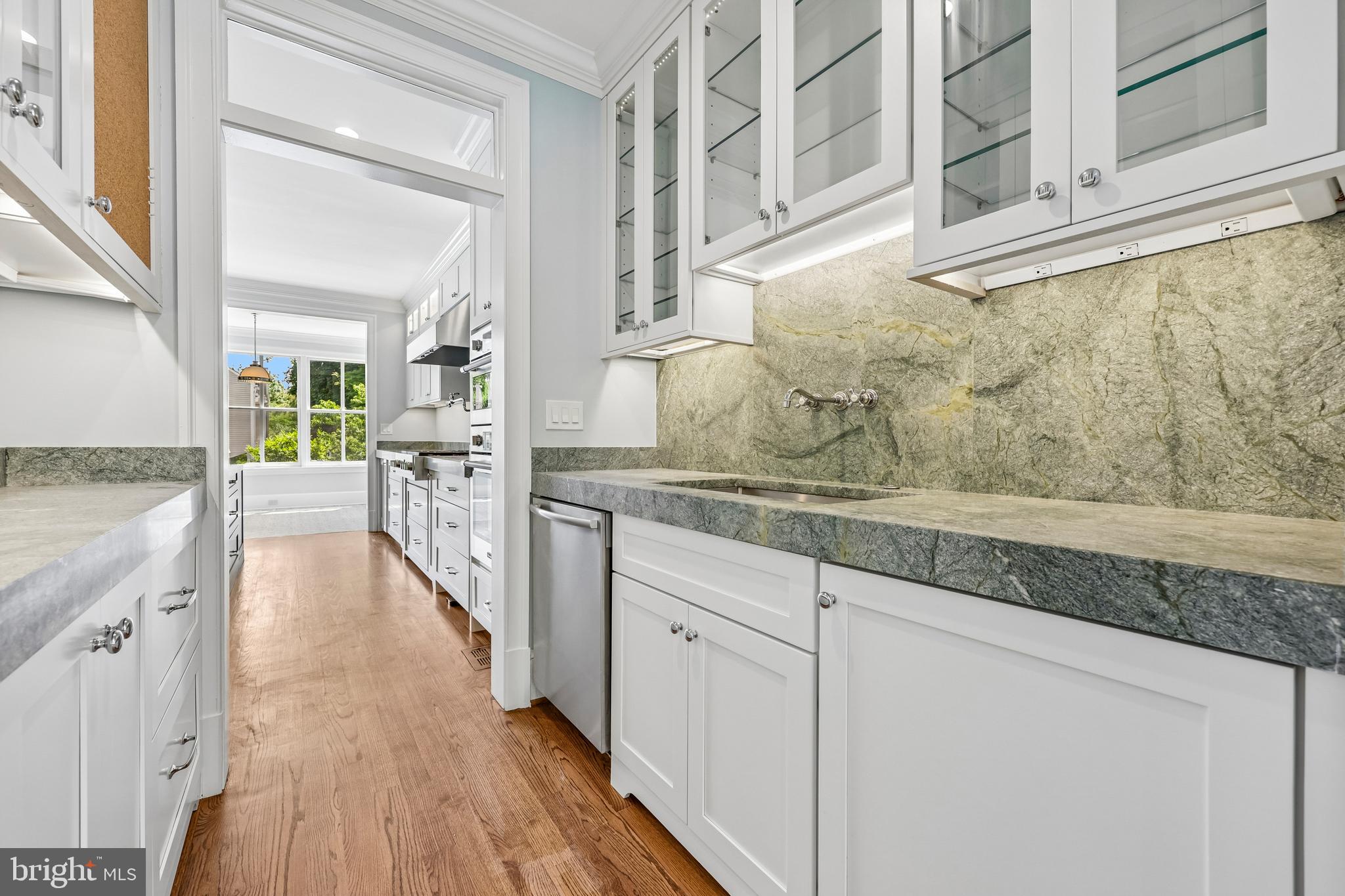 WOODMONT - Residential