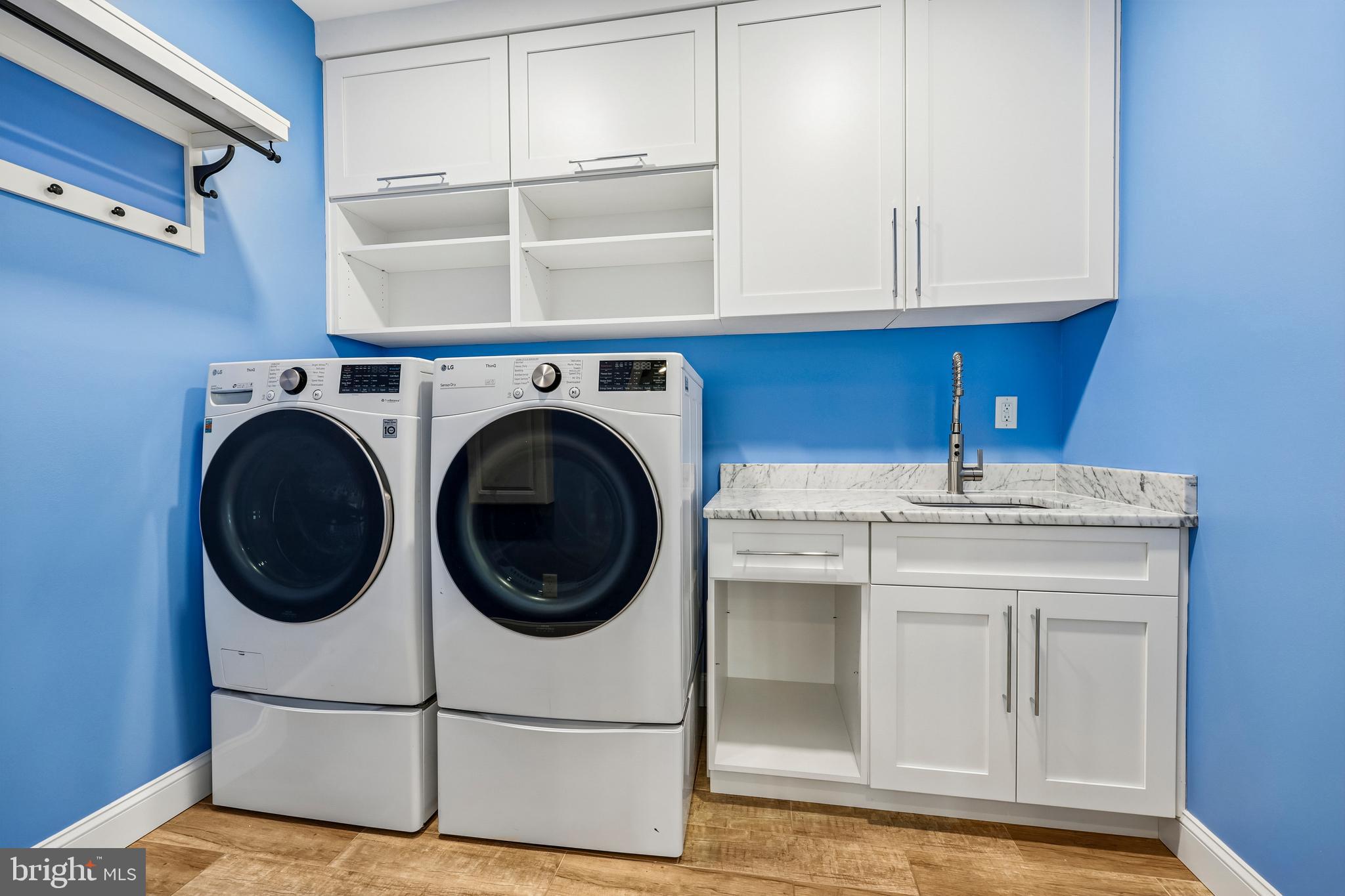 WOODMONT - Residential