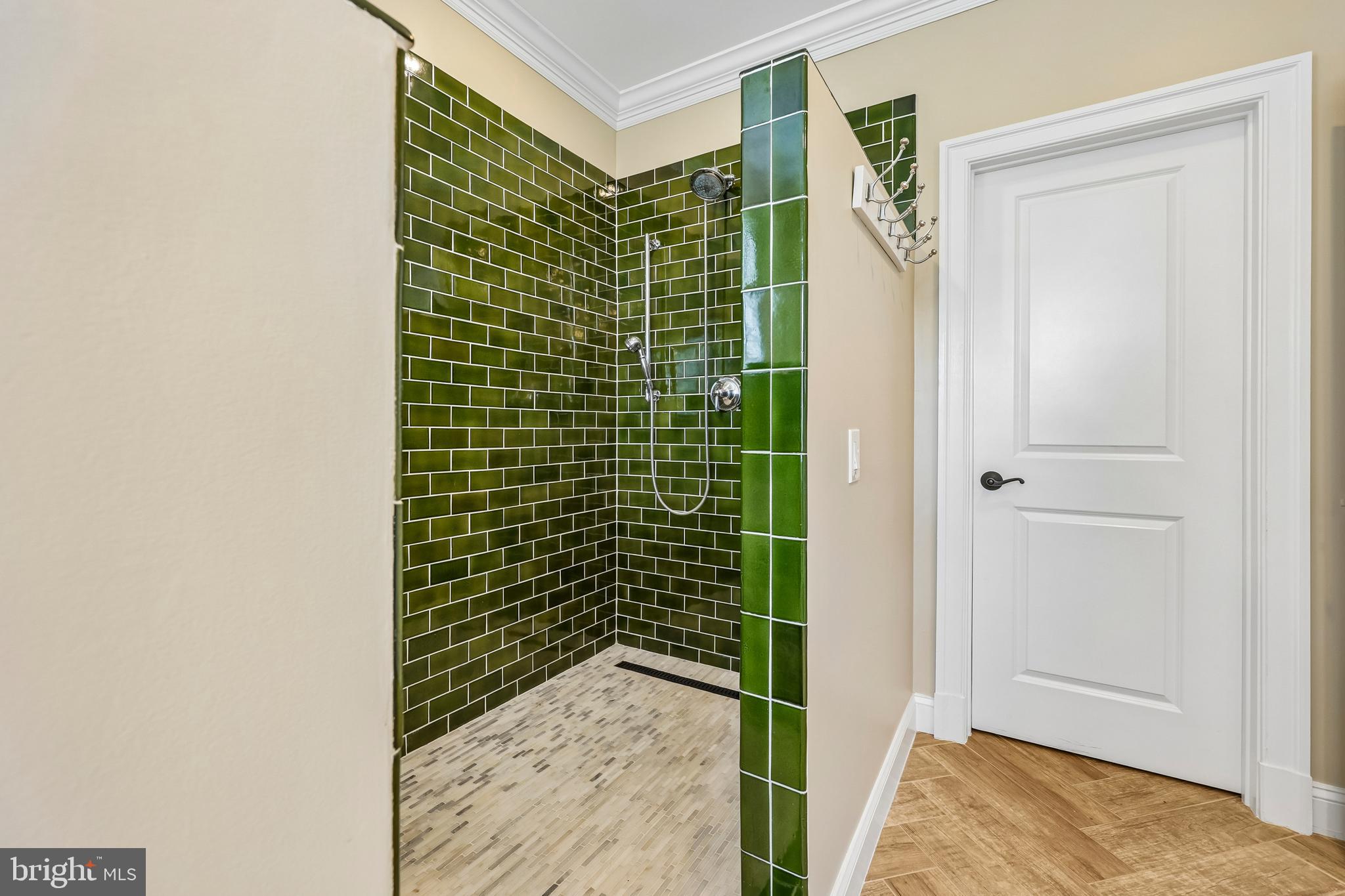 WOODMONT - Residential