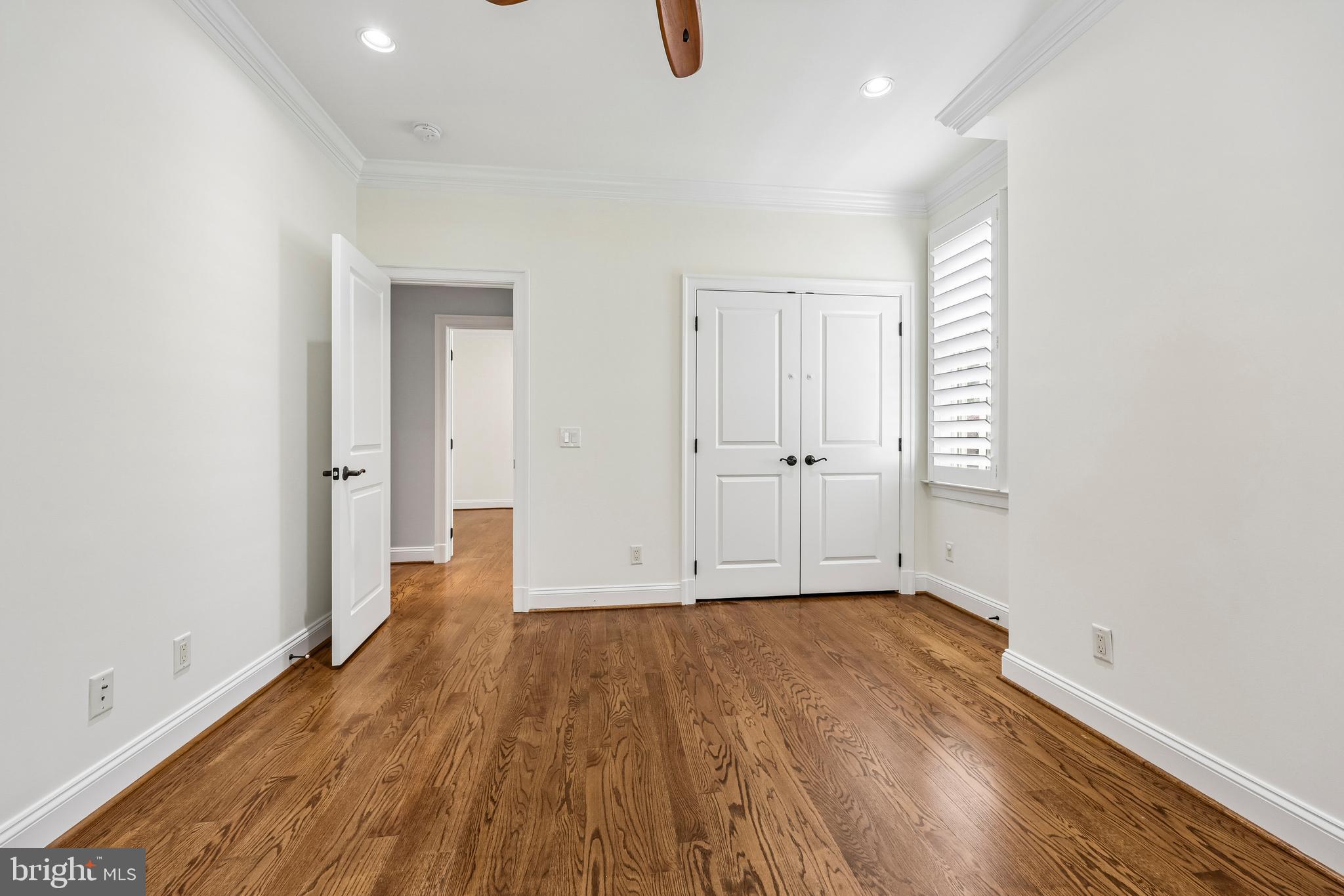 WOODMONT - Residential