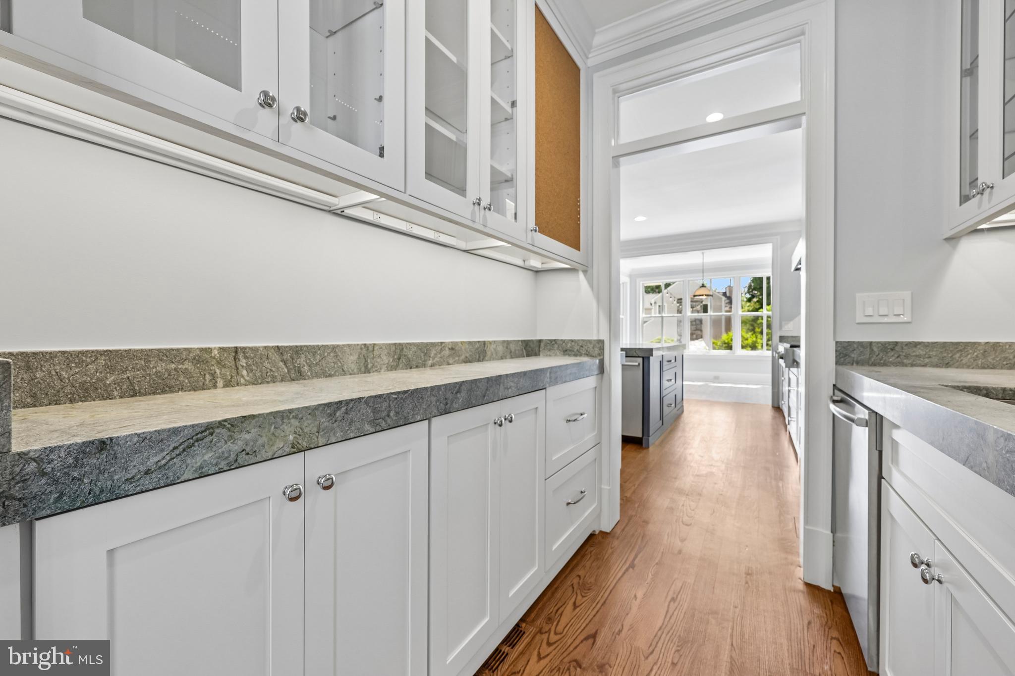 WOODMONT - Residential
