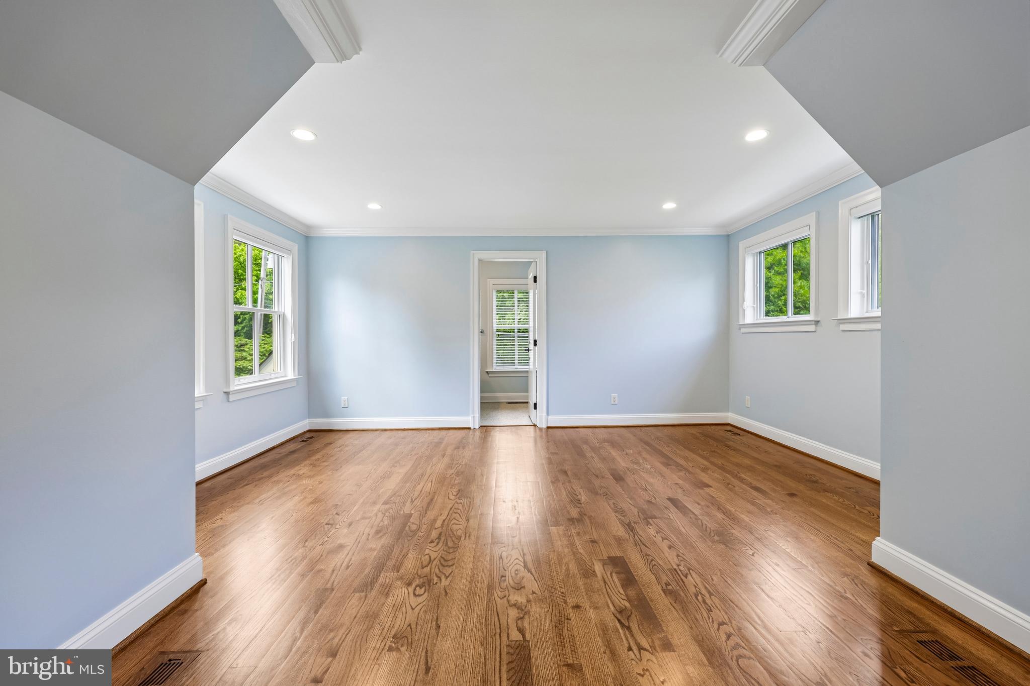 WOODMONT - Residential