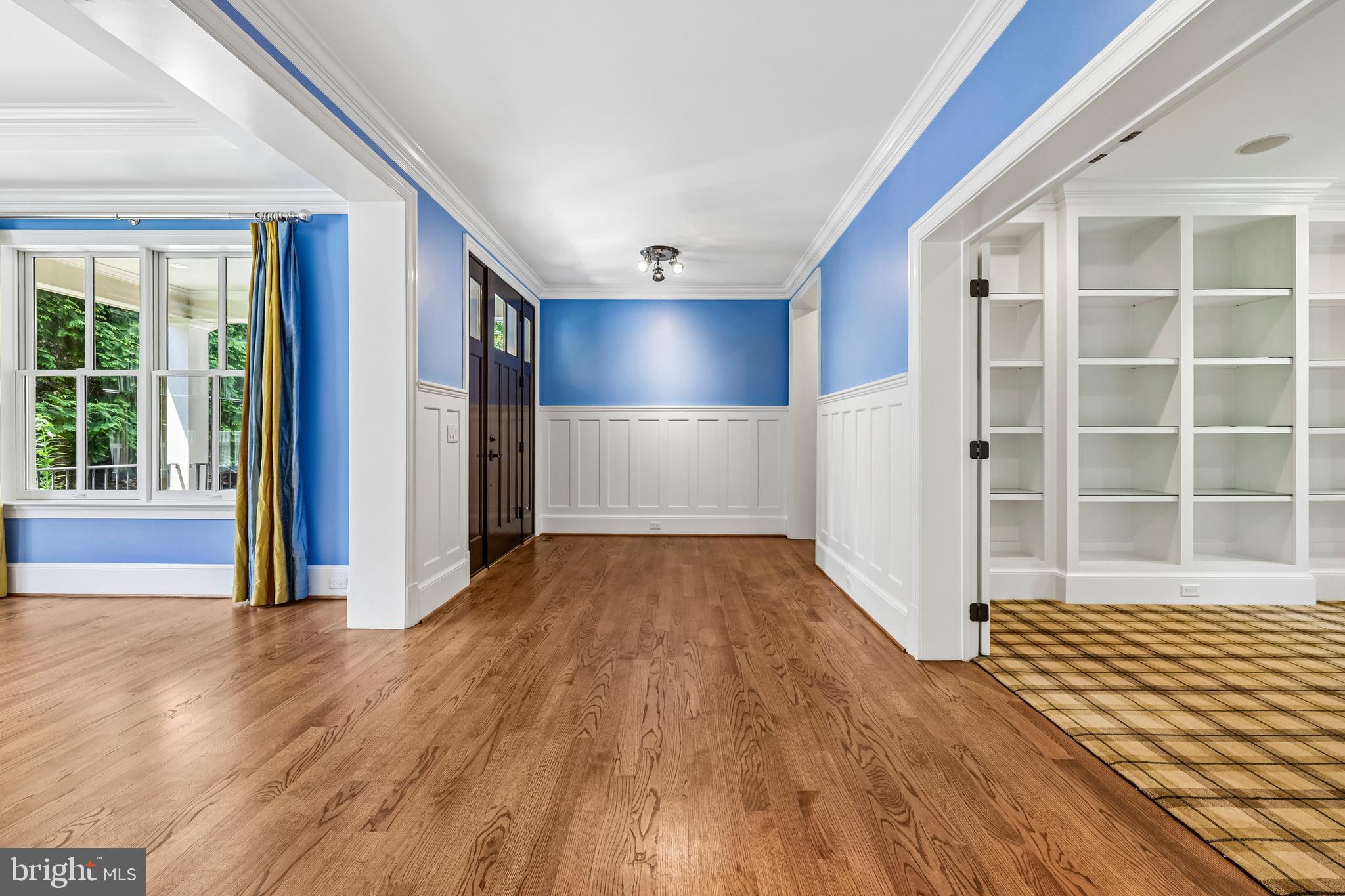 WOODMONT - Residential