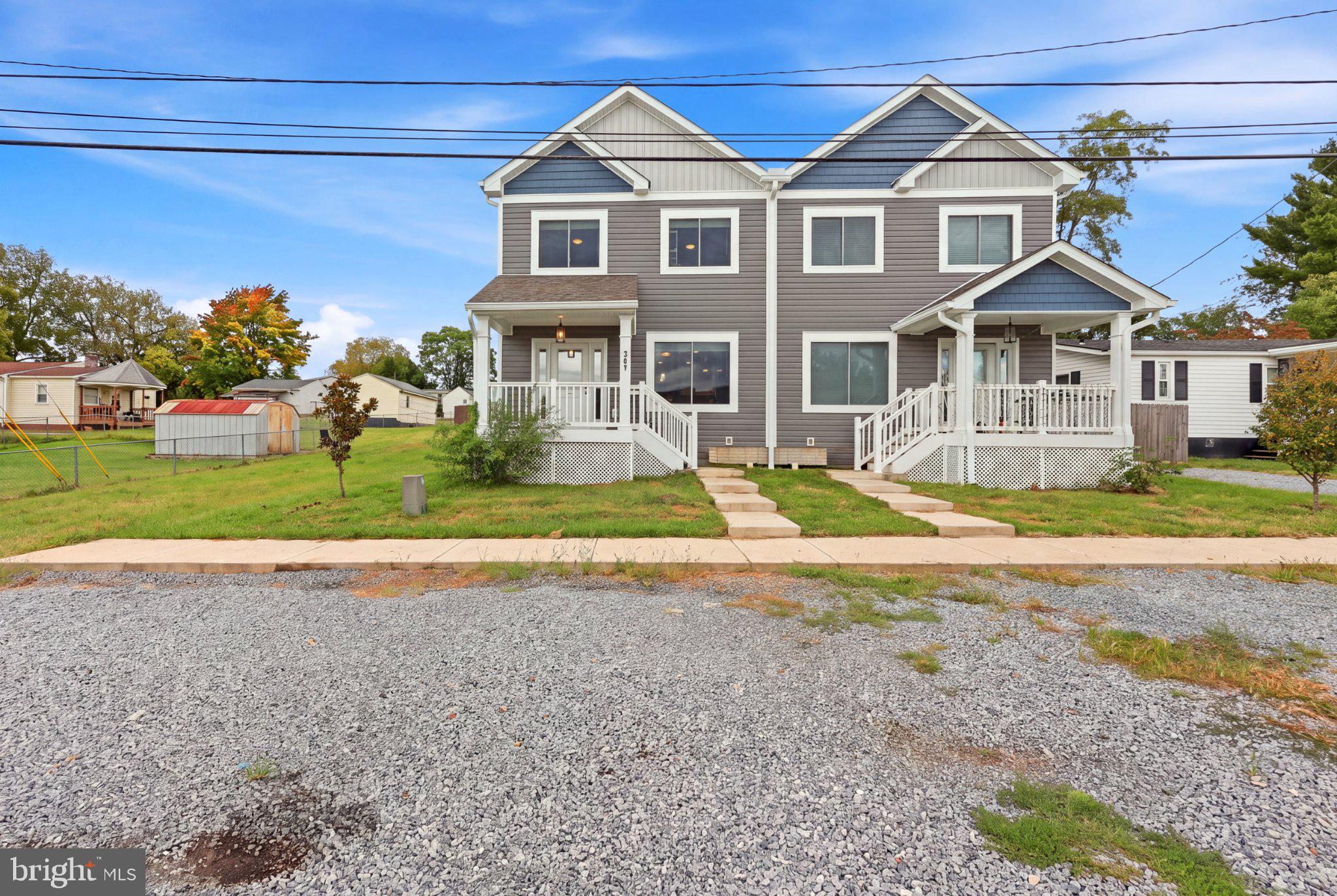 305 E. 11TH AVE