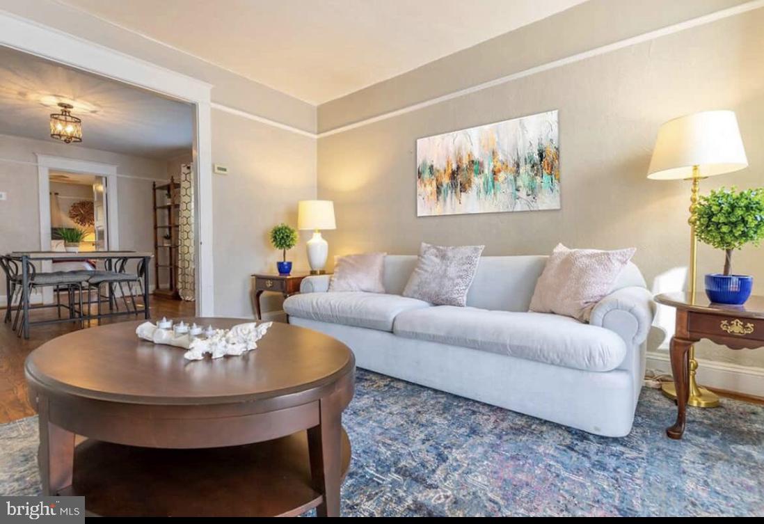 DEL RAY - Residential Lease