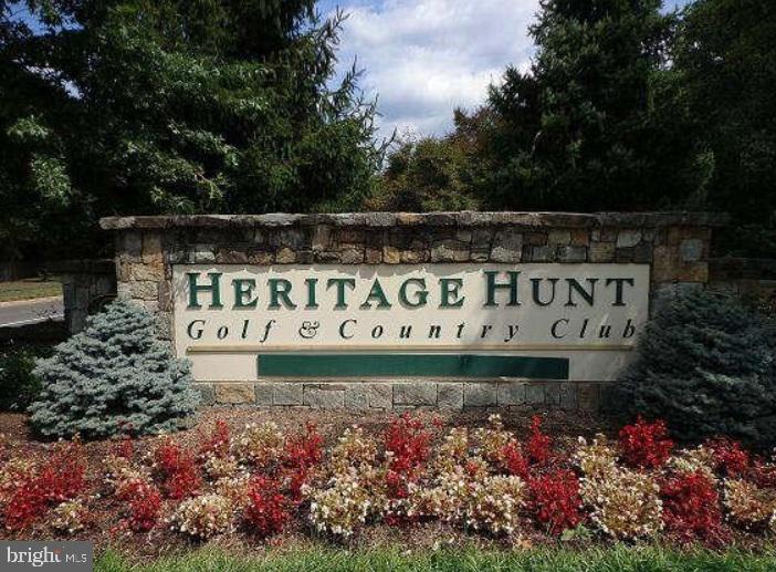 HERITAGE HUNT - Residential Lease