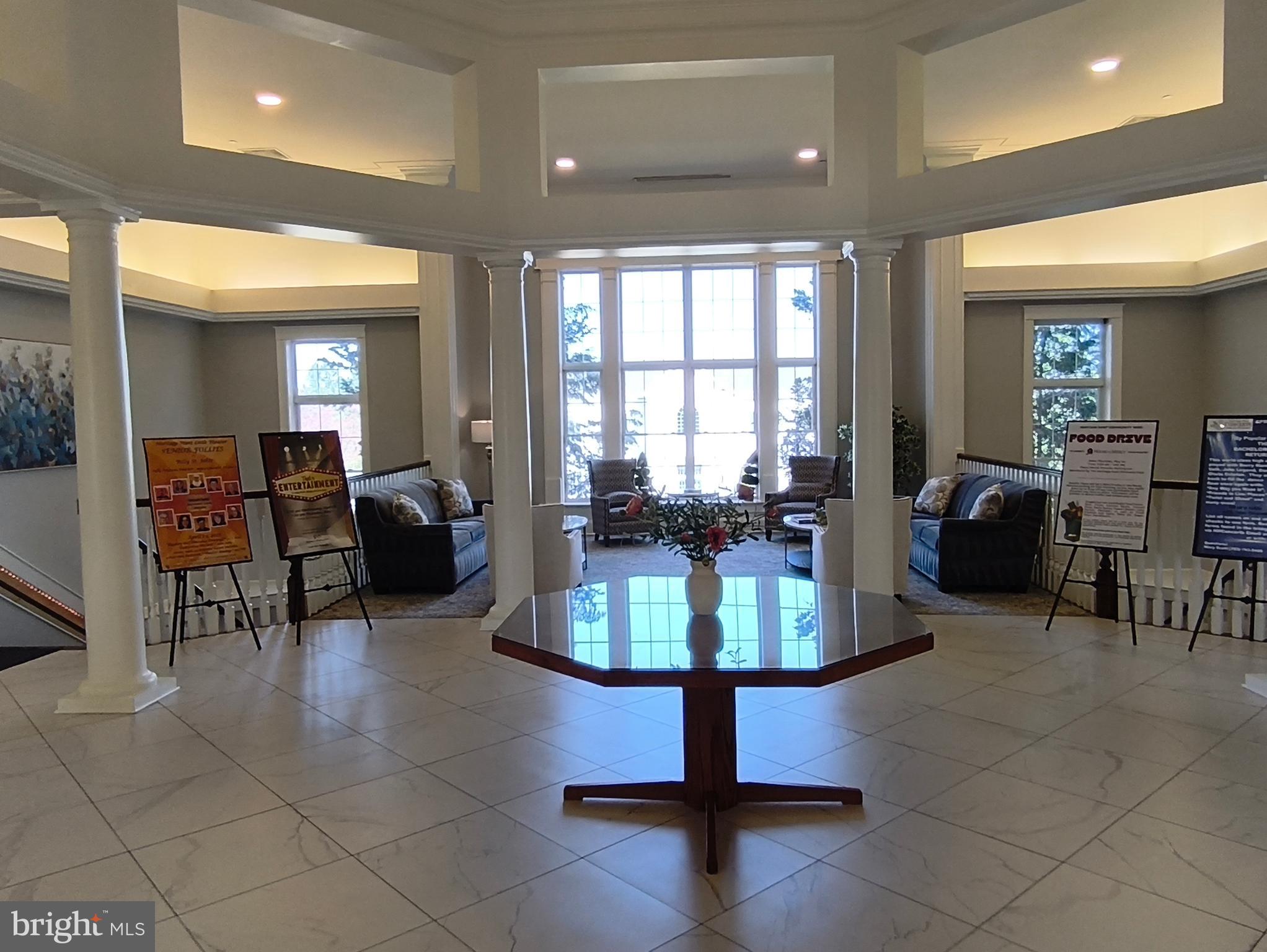 HERITAGE HUNT - Residential Lease