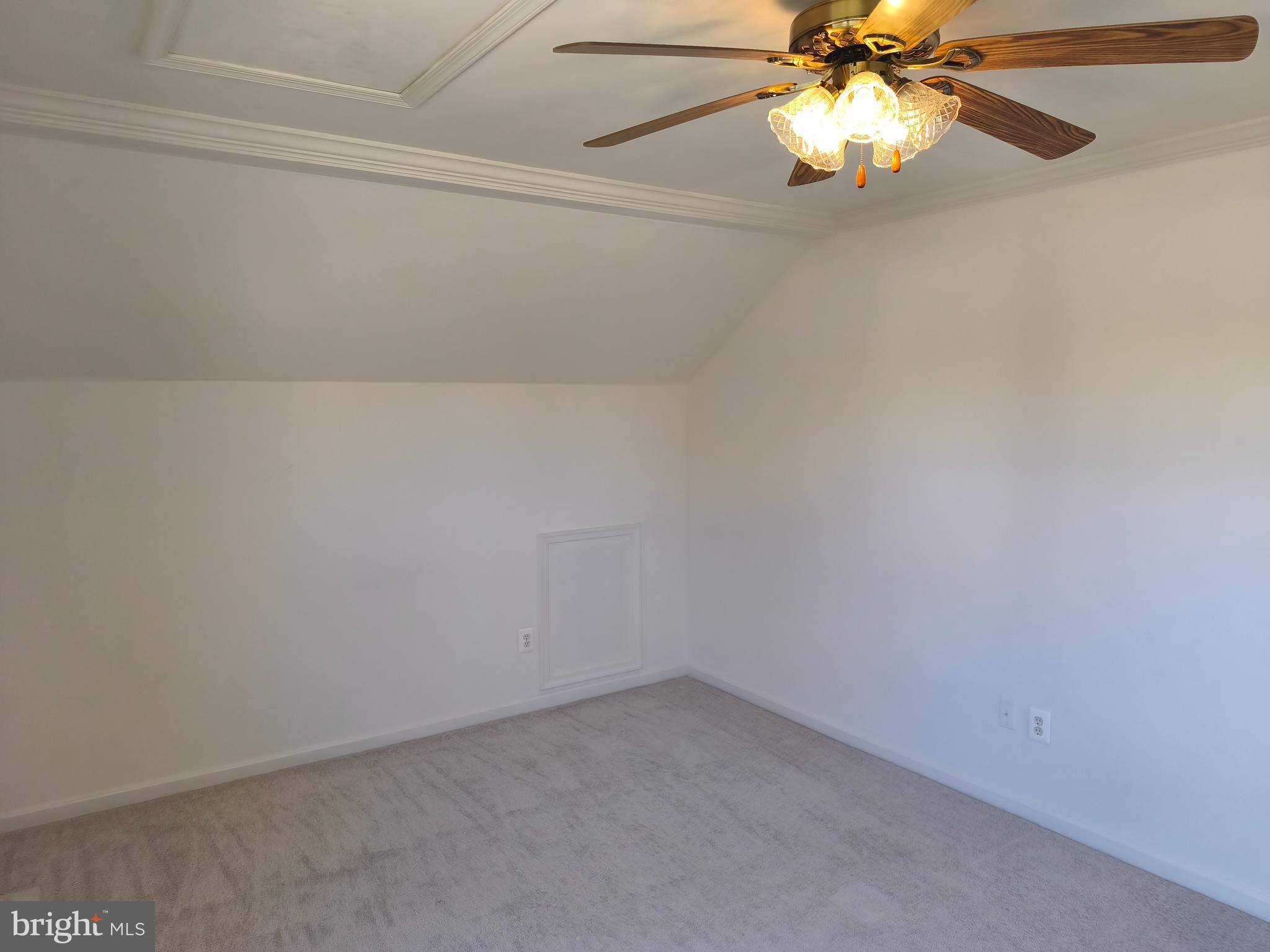 HERITAGE HUNT - Residential Lease