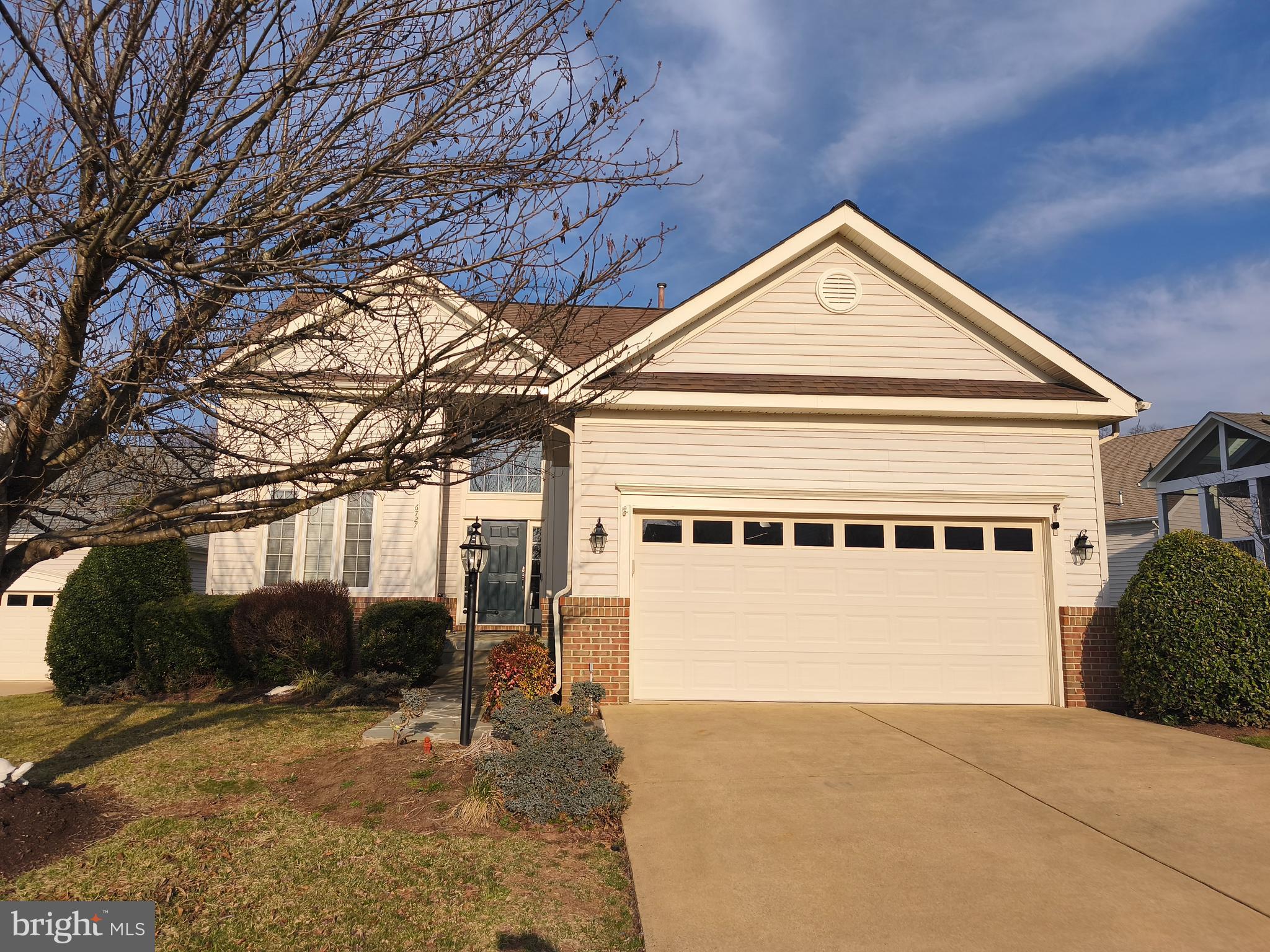 HERITAGE HUNT - Residential Lease