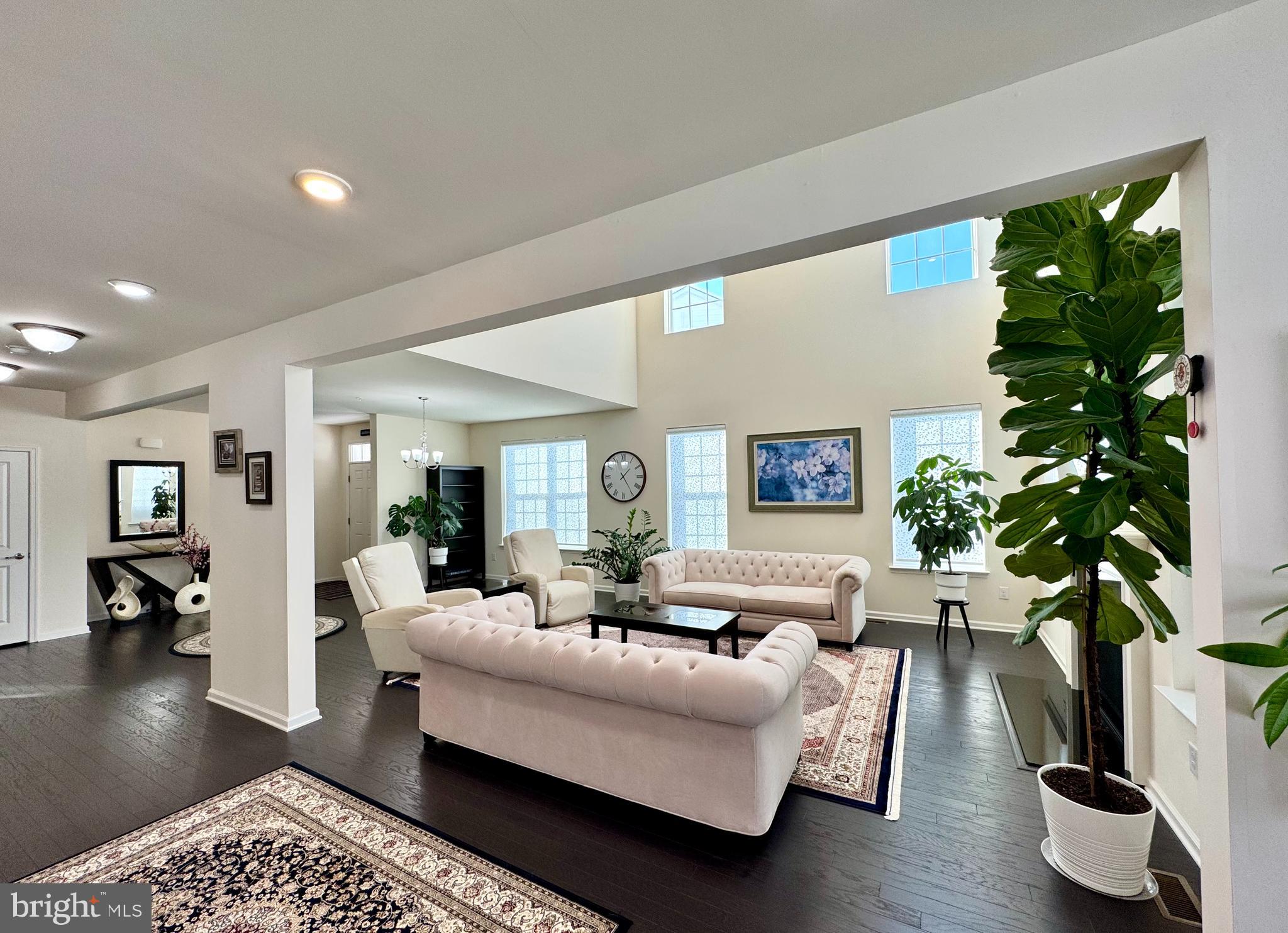 WATERLOO RESERVE - Residential