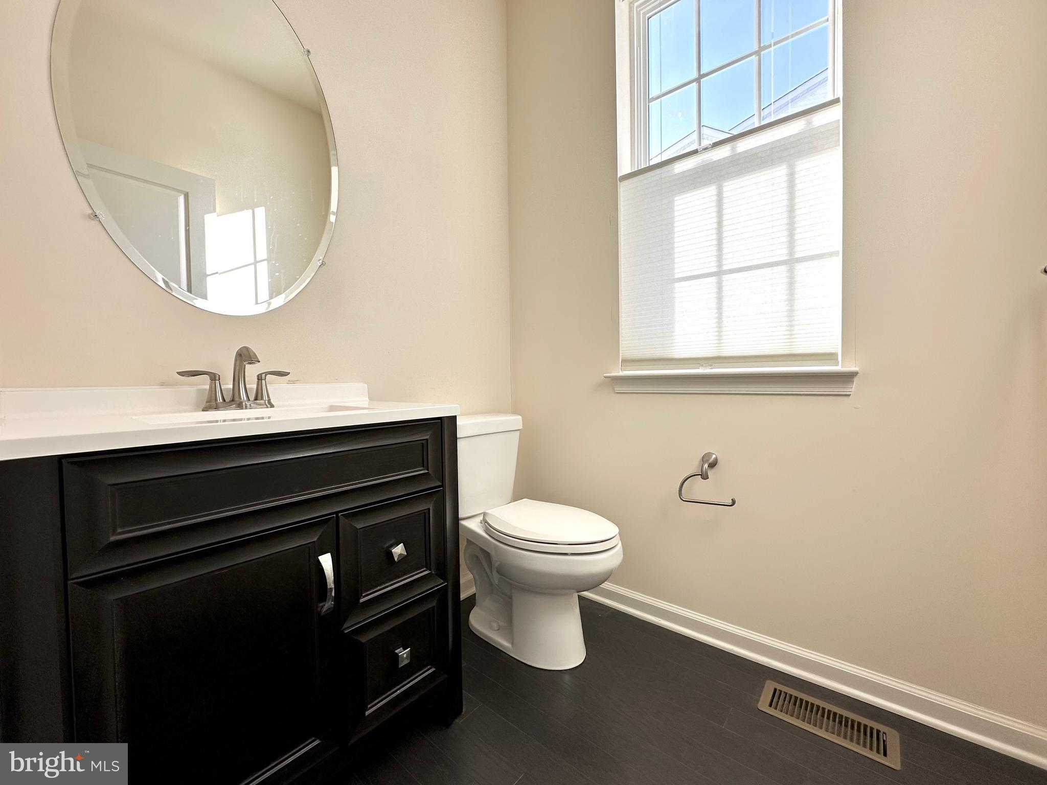 WATERLOO RESERVE - Residential