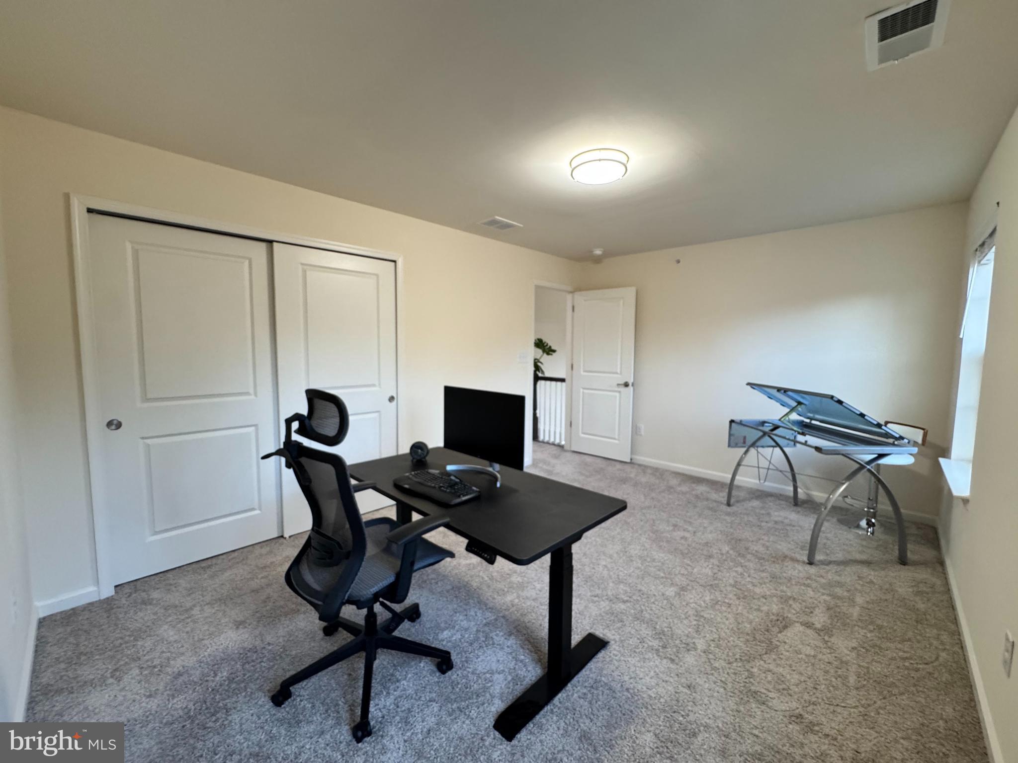 WATERLOO RESERVE - Residential