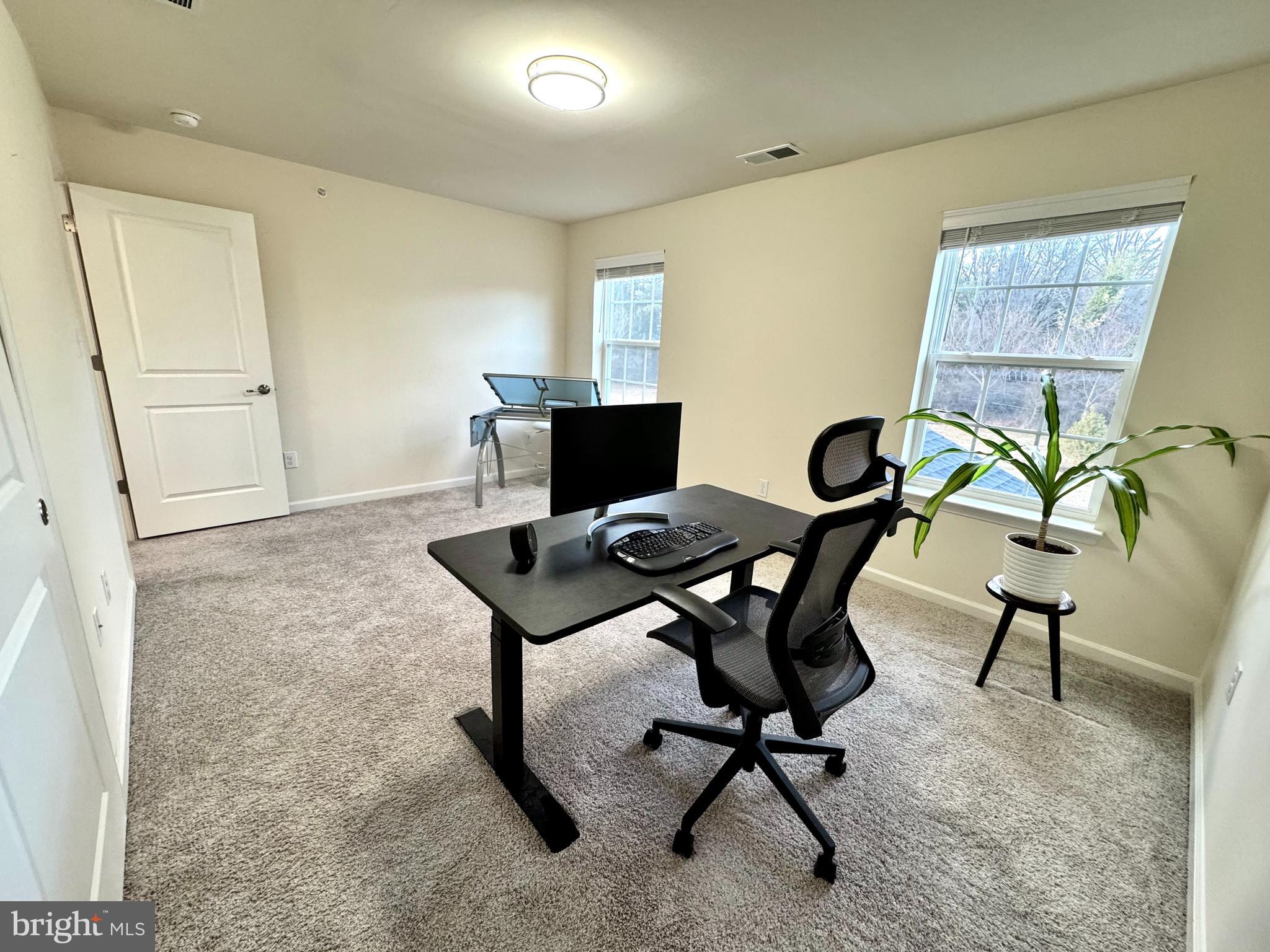 WATERLOO RESERVE - Residential