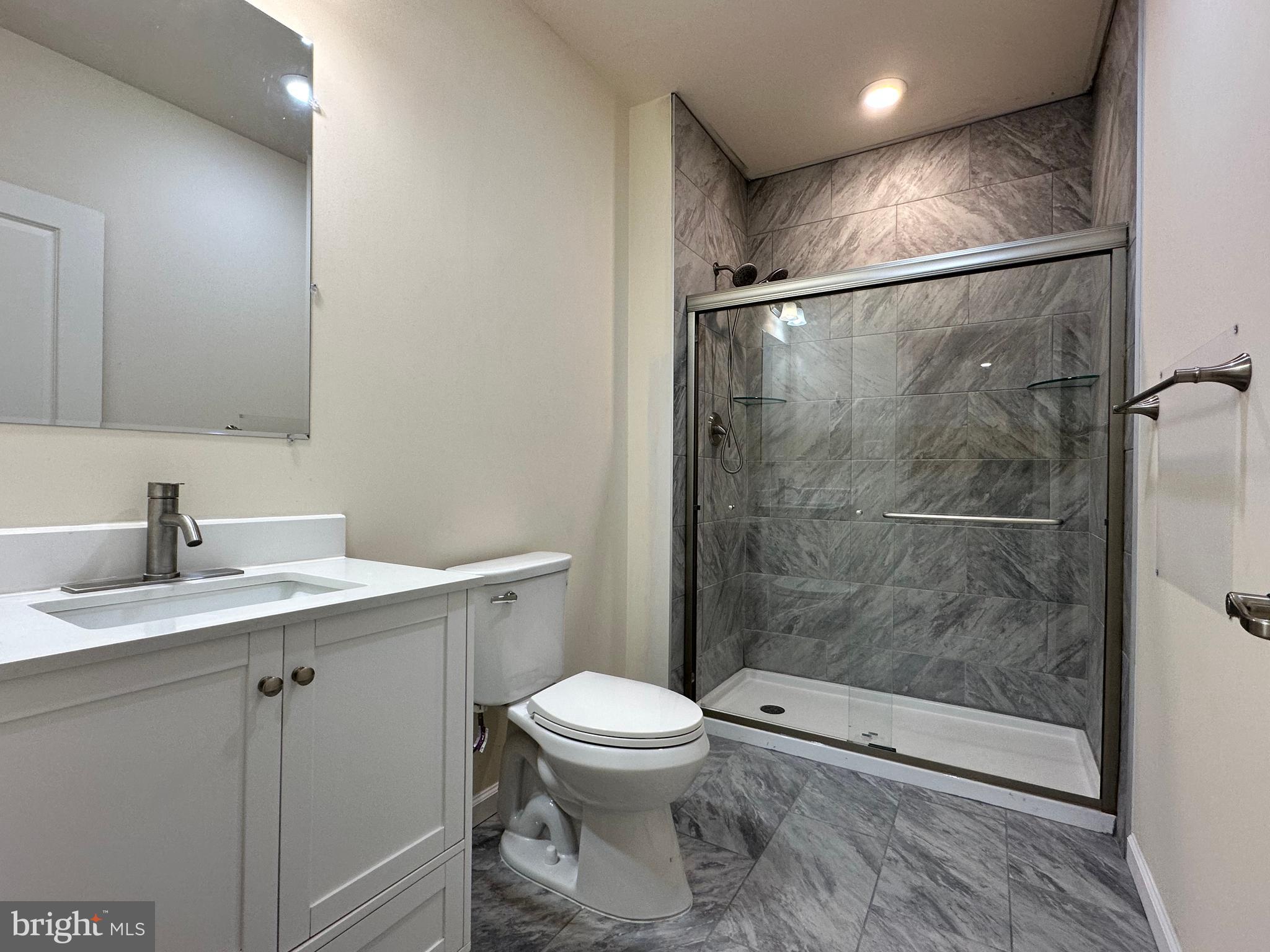 WATERLOO RESERVE - Residential