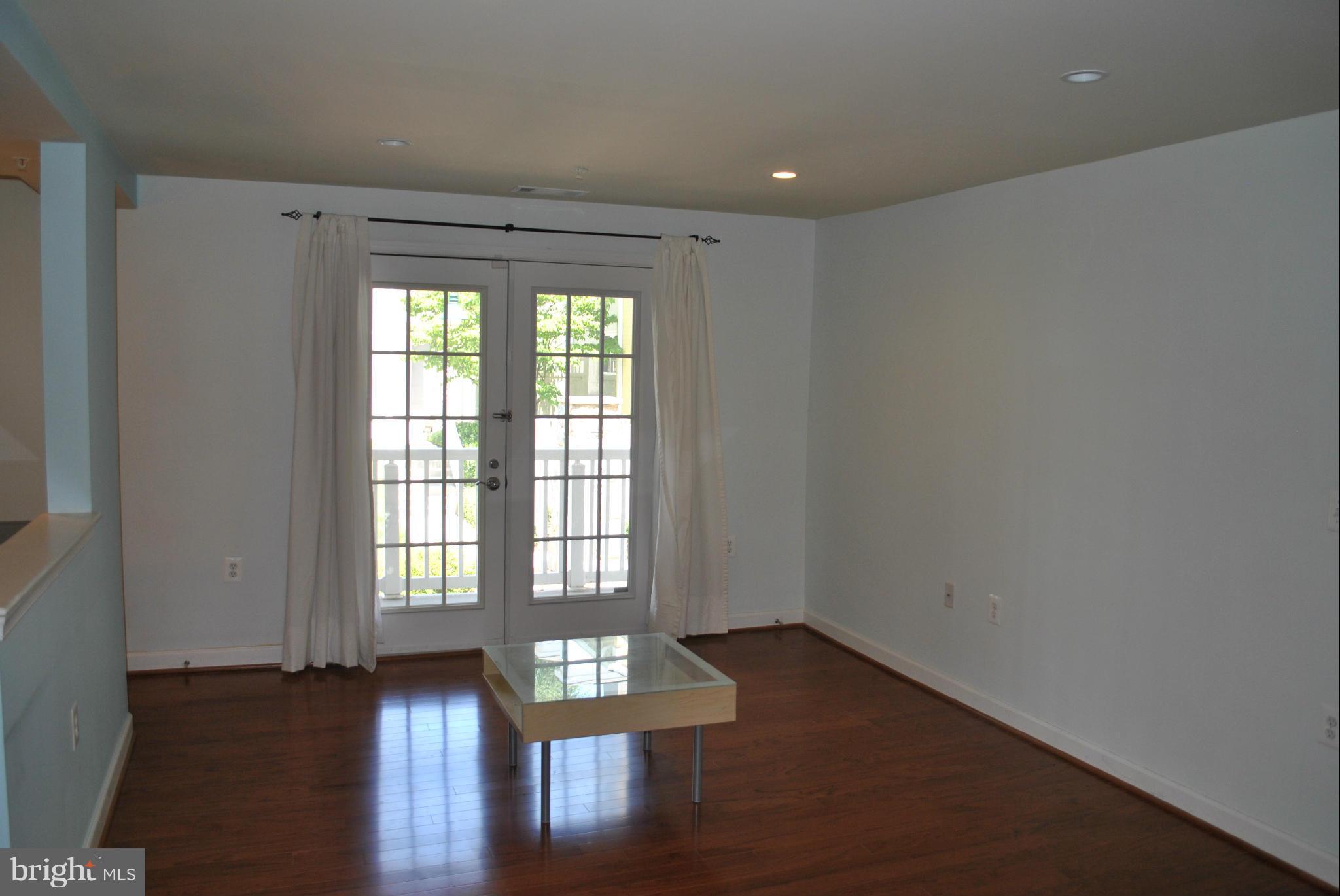 WEST VILLAGE OF SHIRLINGTON - Residential Lease