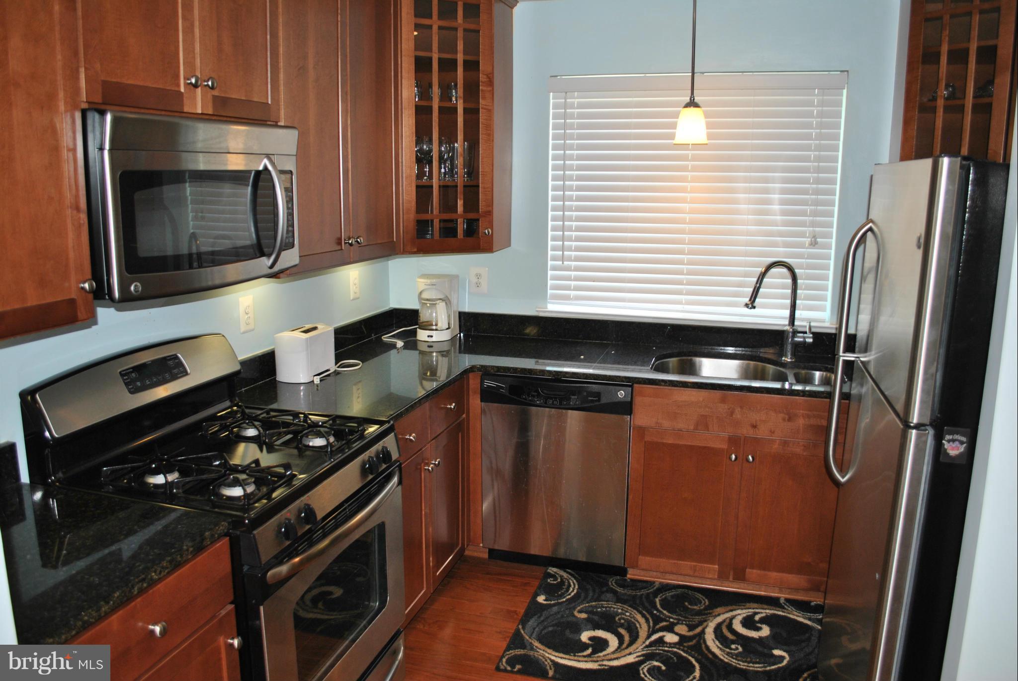 WEST VILLAGE OF SHIRLINGTON - Residential Lease