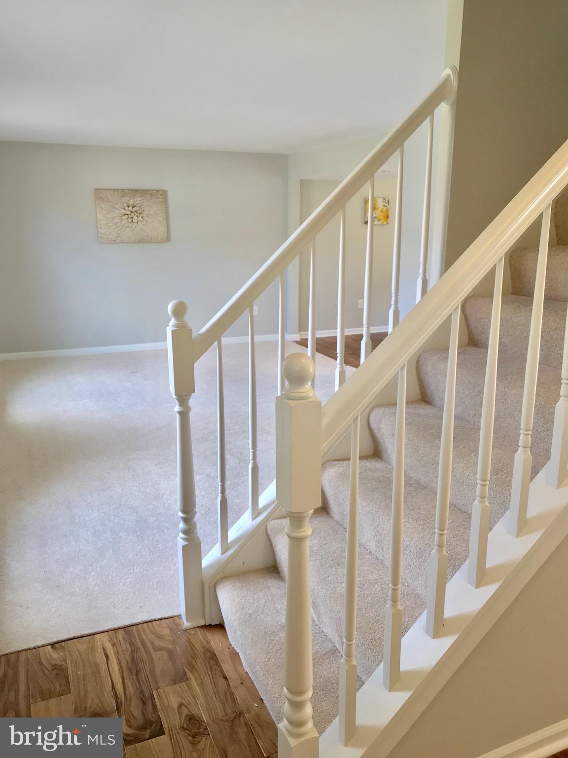 STRAWBERRY HILL EST SUB - Residential