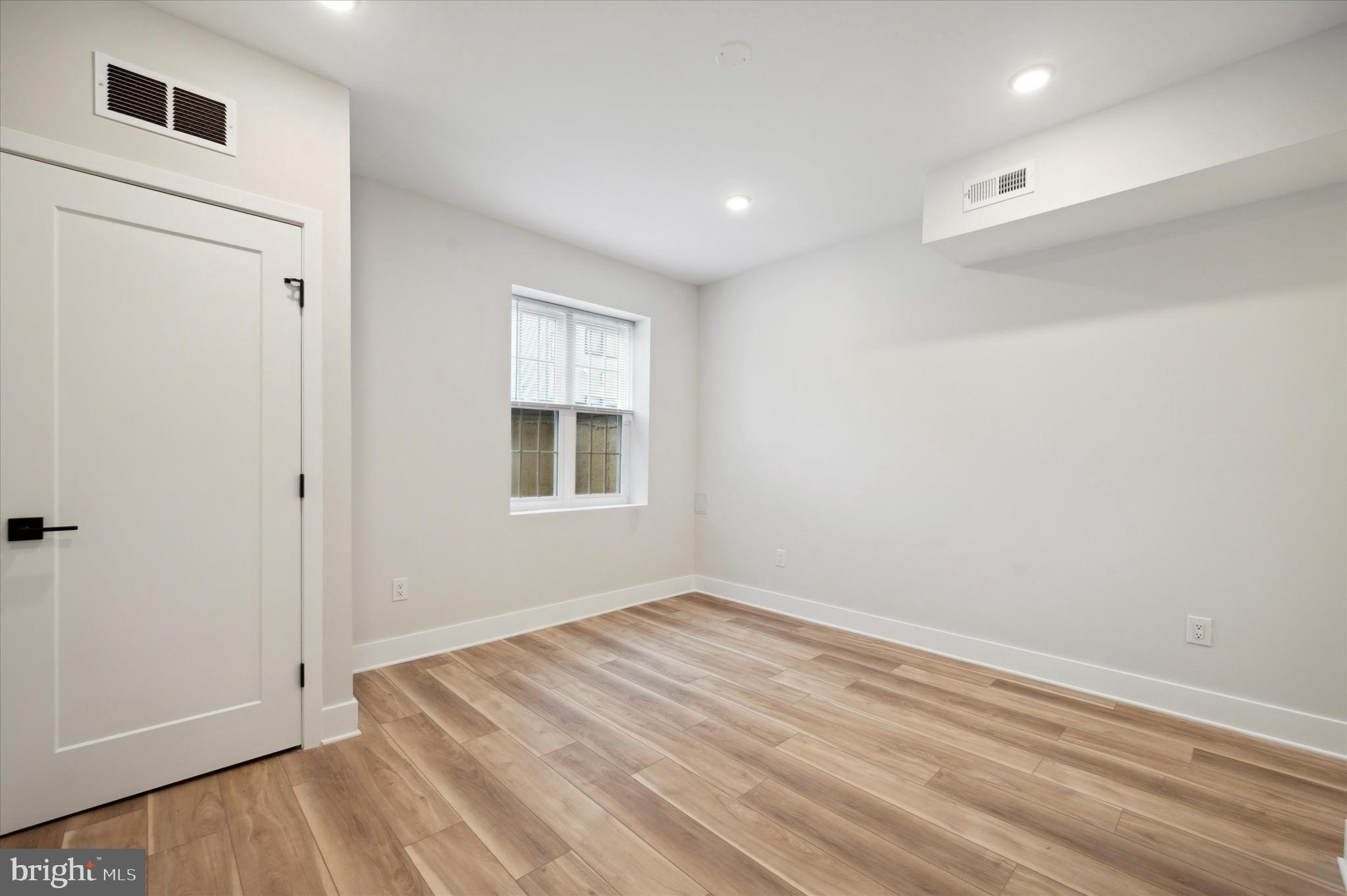 MANTUA - Residential Income