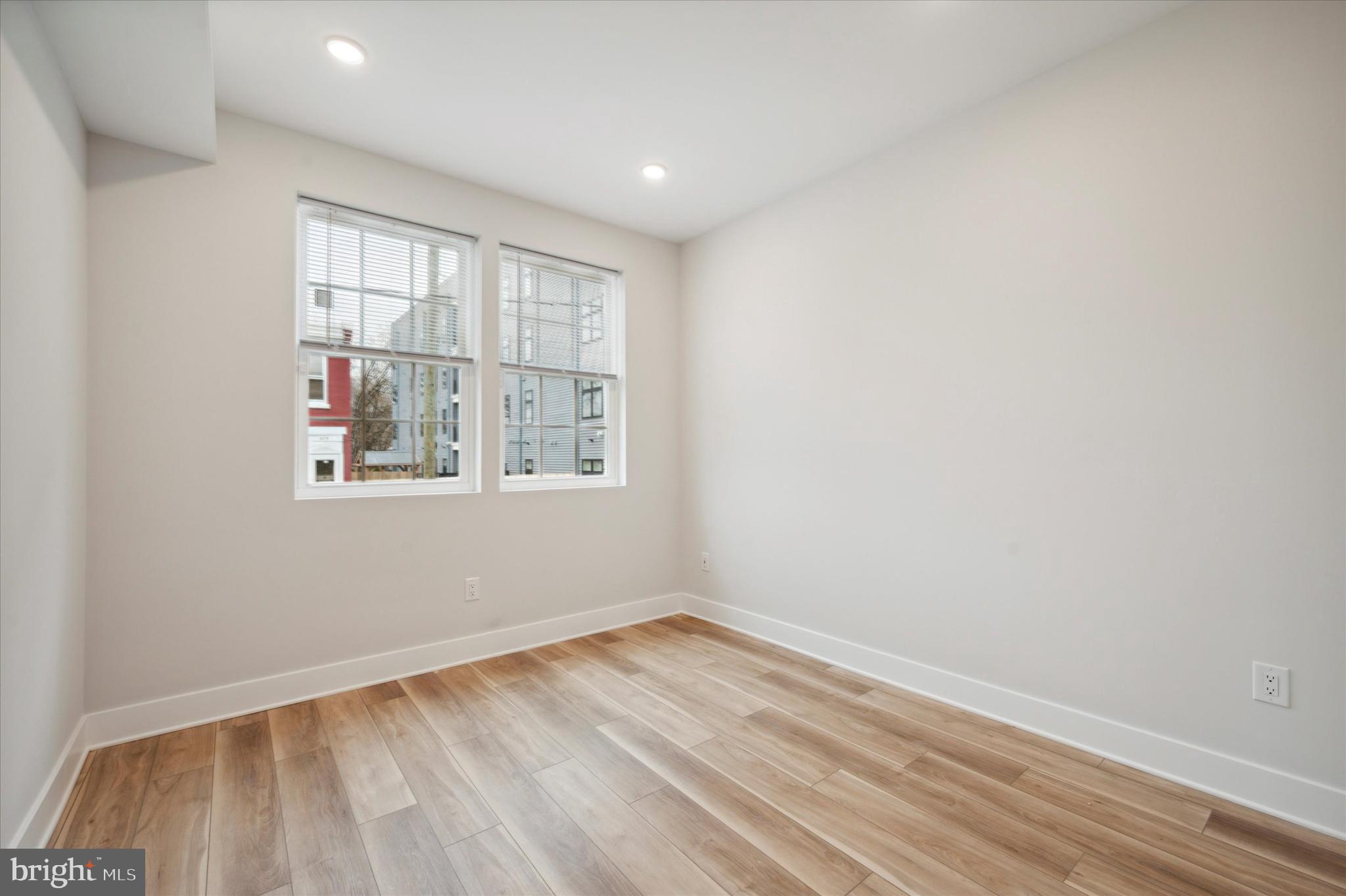 MANTUA - Residential Income