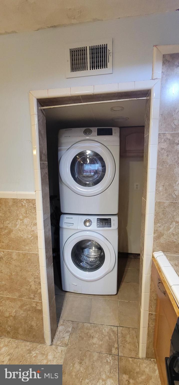 TEMPLE UNIVERSITY - Residential