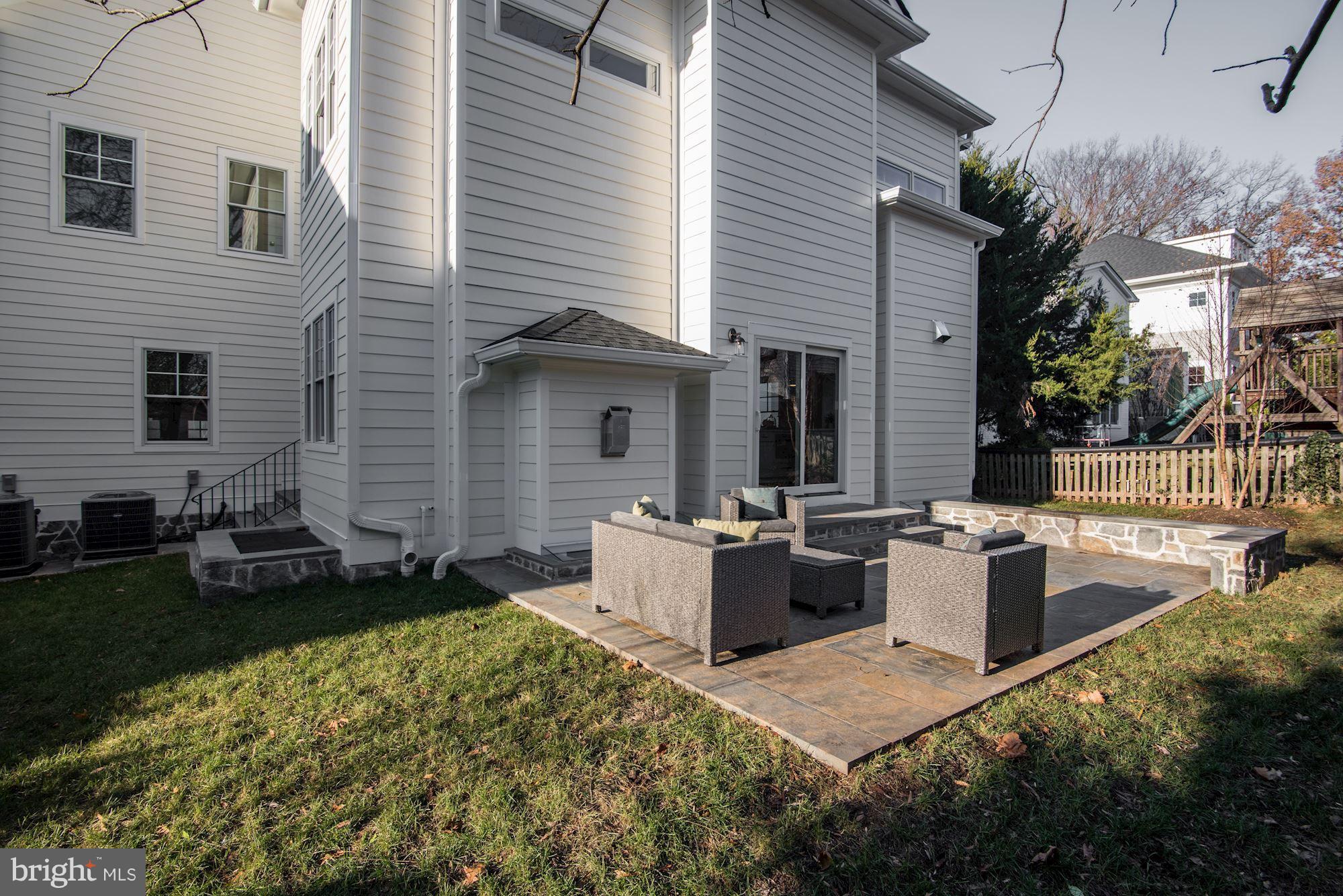 GREENACRES - Residential