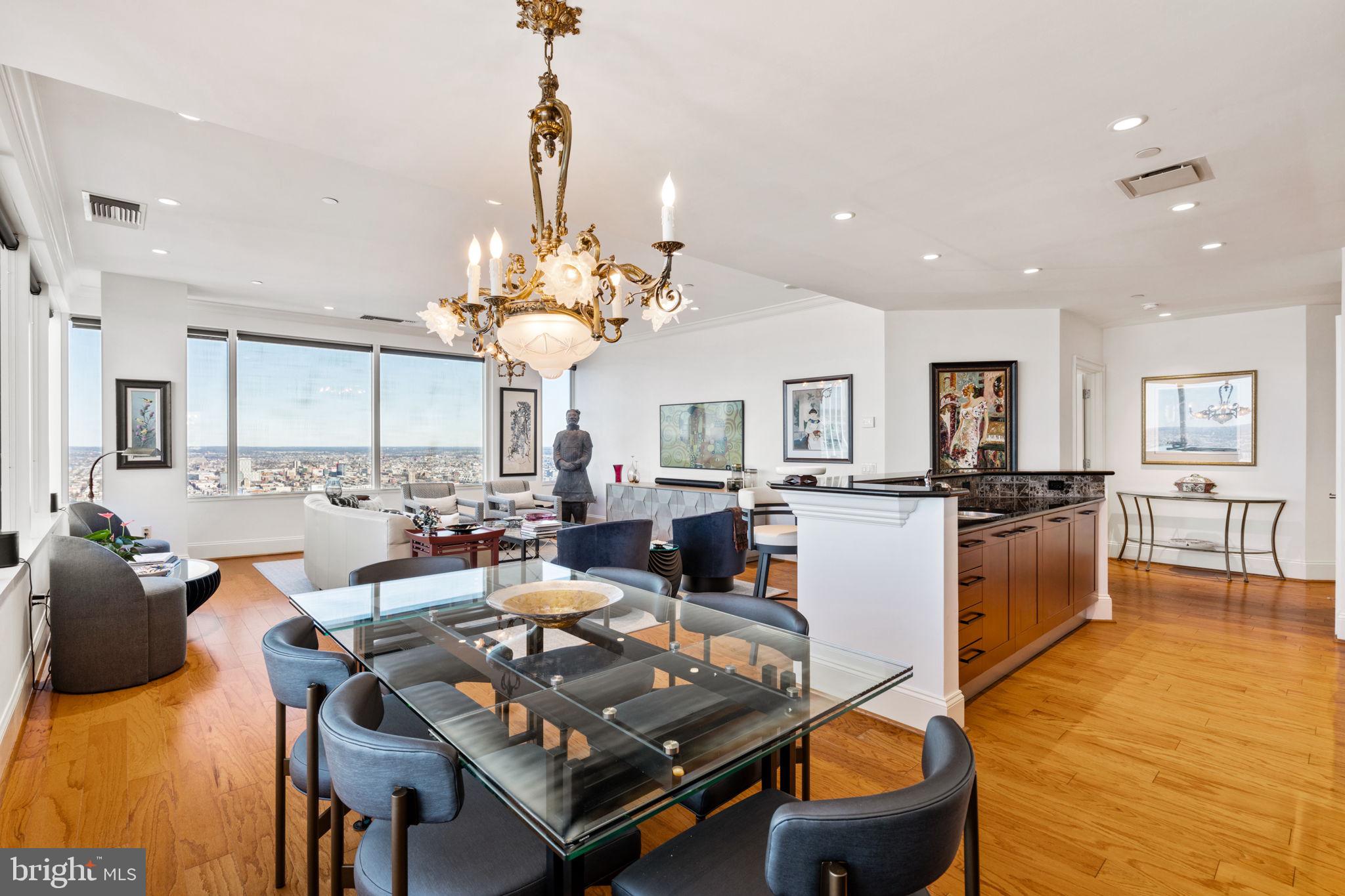 CENTER CITY - Residential