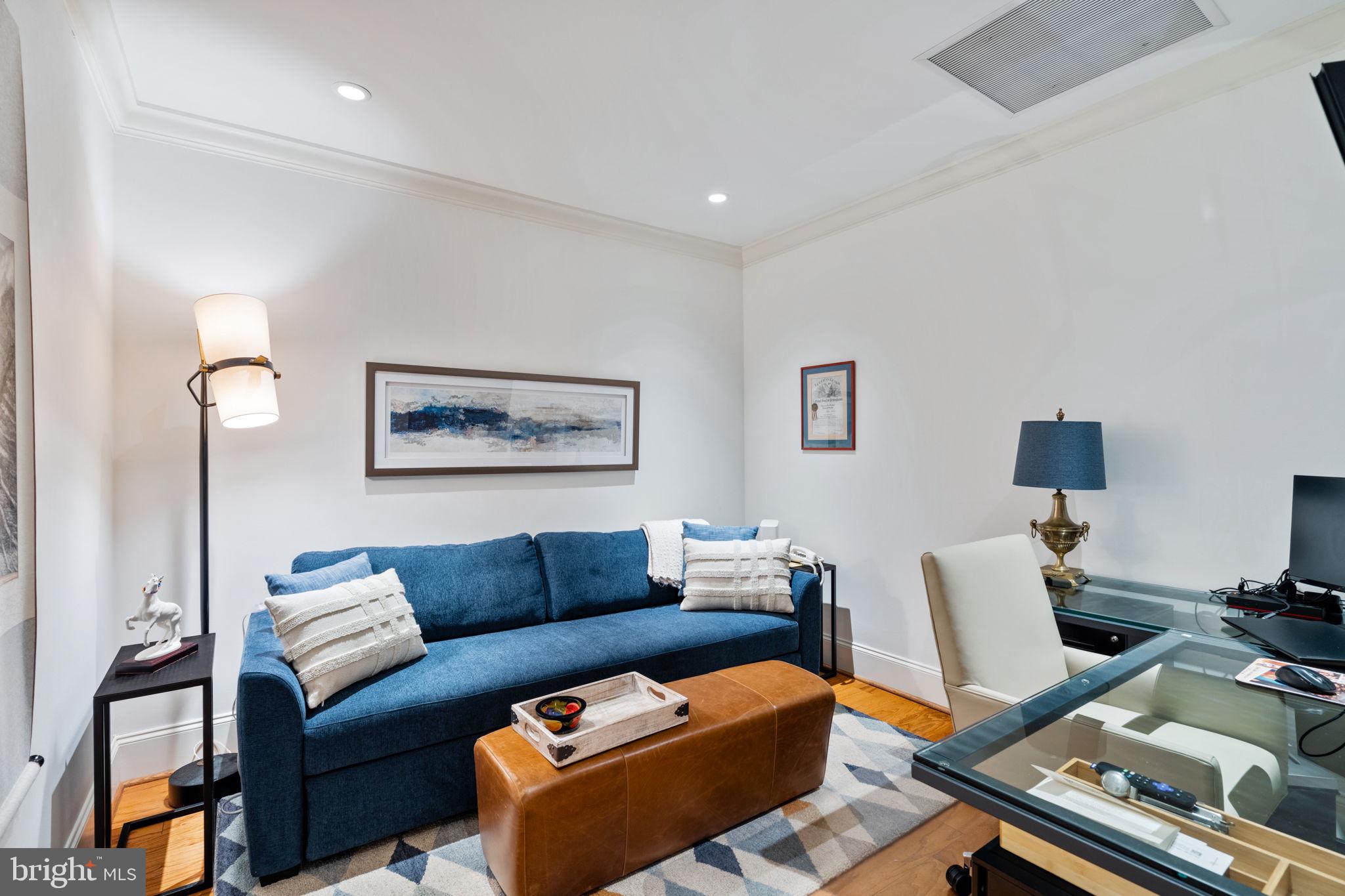 CENTER CITY - Residential