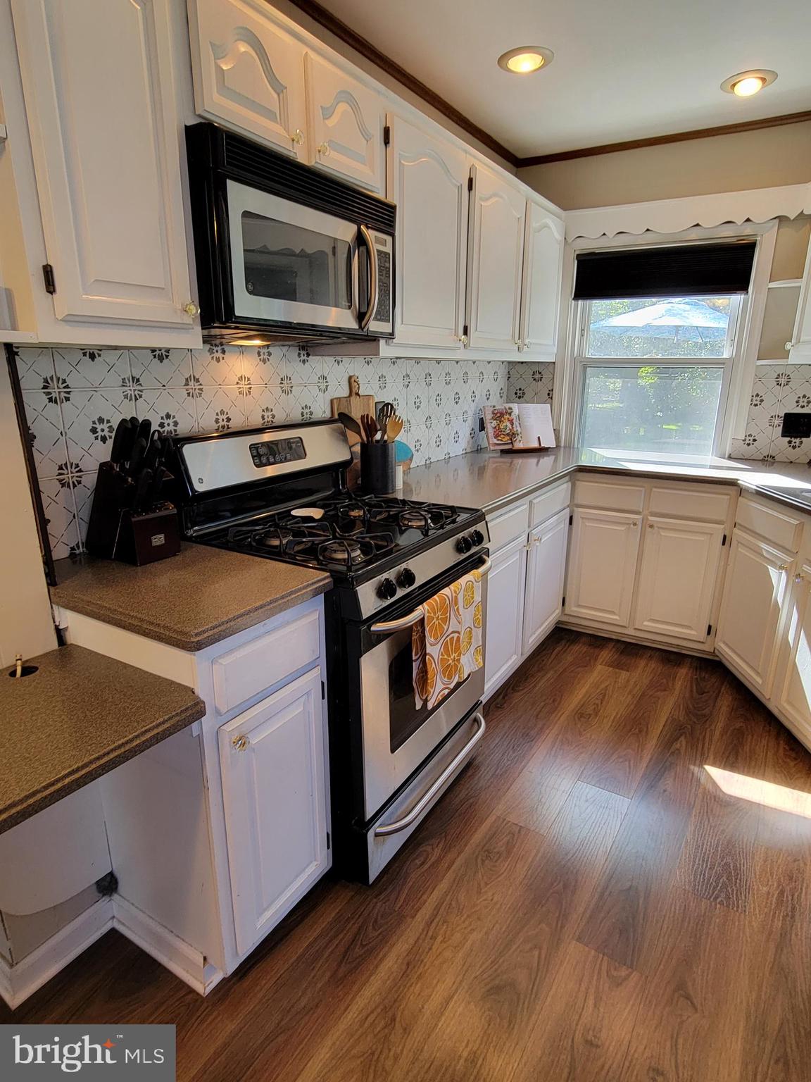 GLENSIDE - Residential