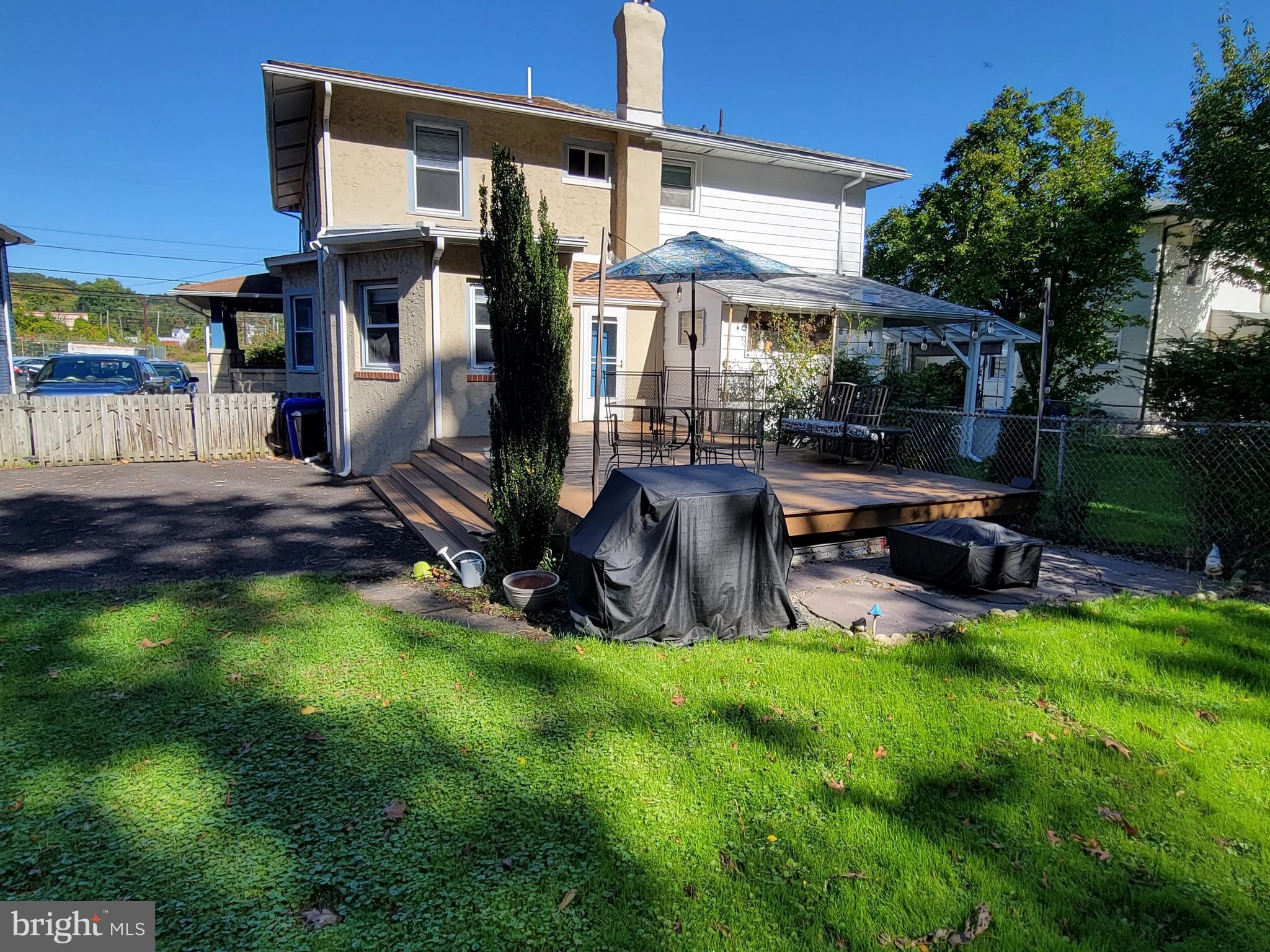 GLENSIDE - Residential