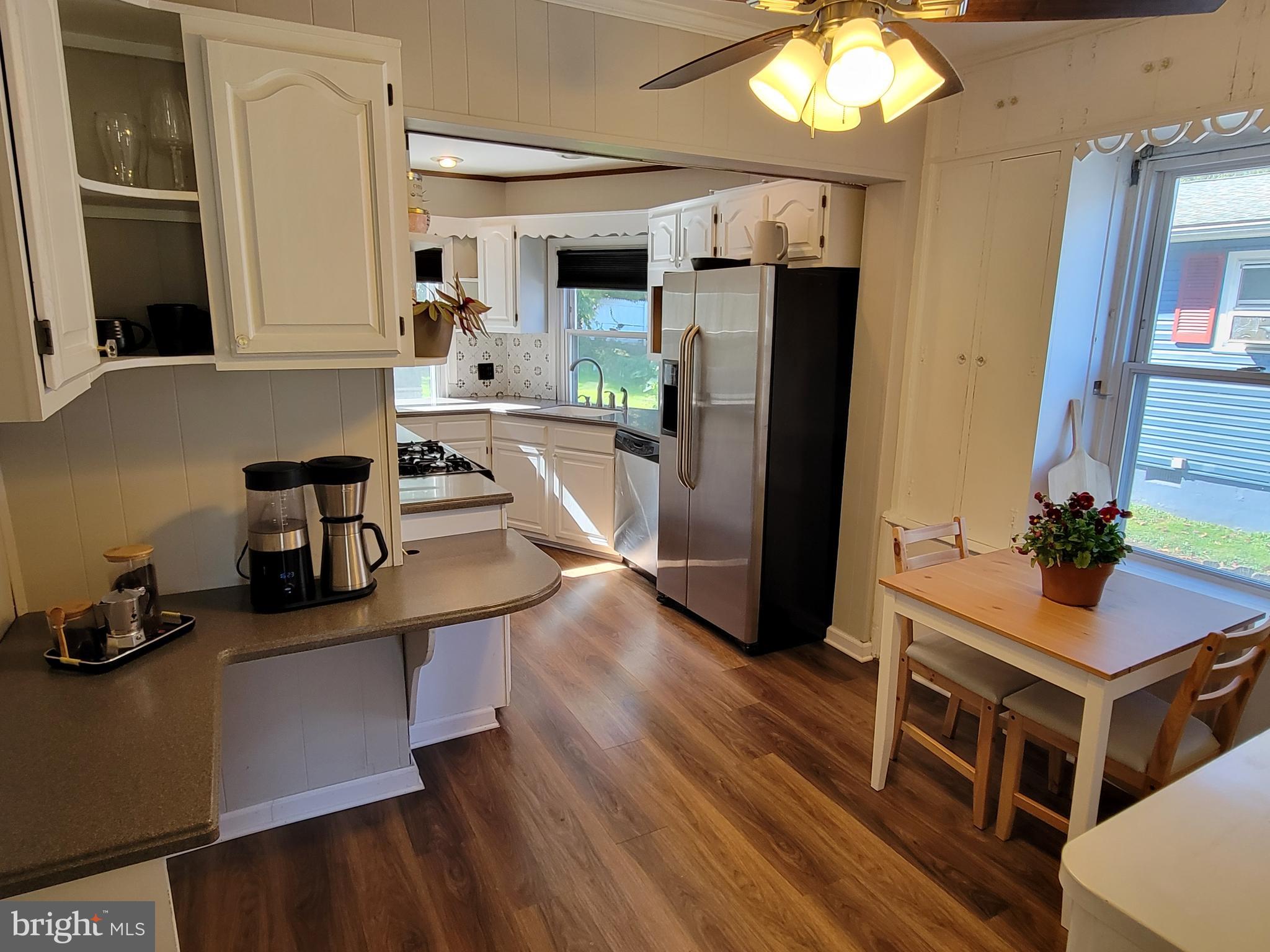 GLENSIDE - Residential