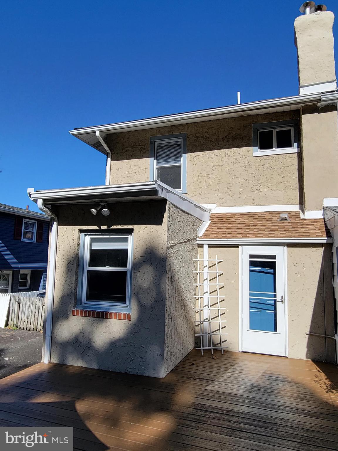 GLENSIDE - Residential