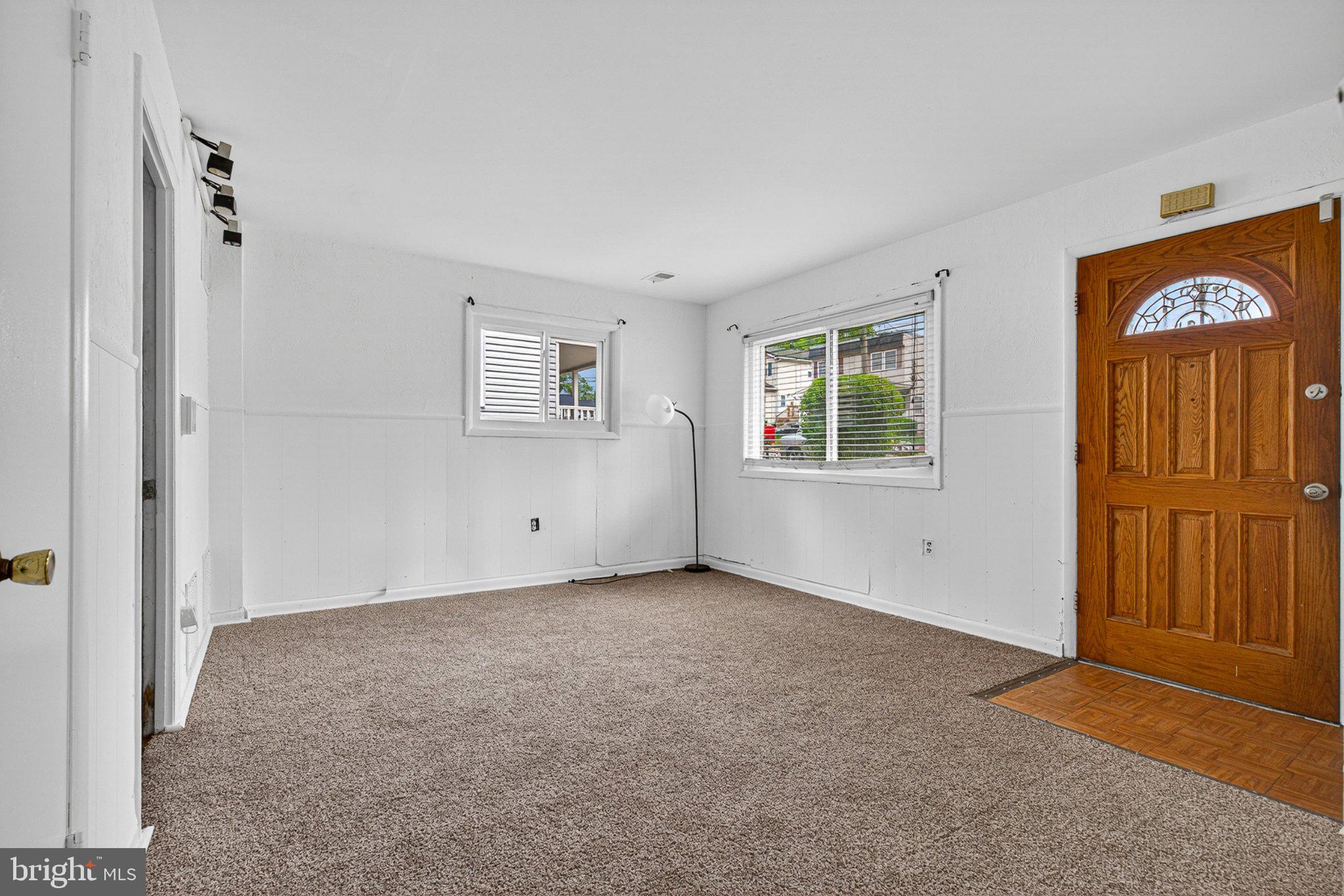 304 CEDARLEAF AVENUE