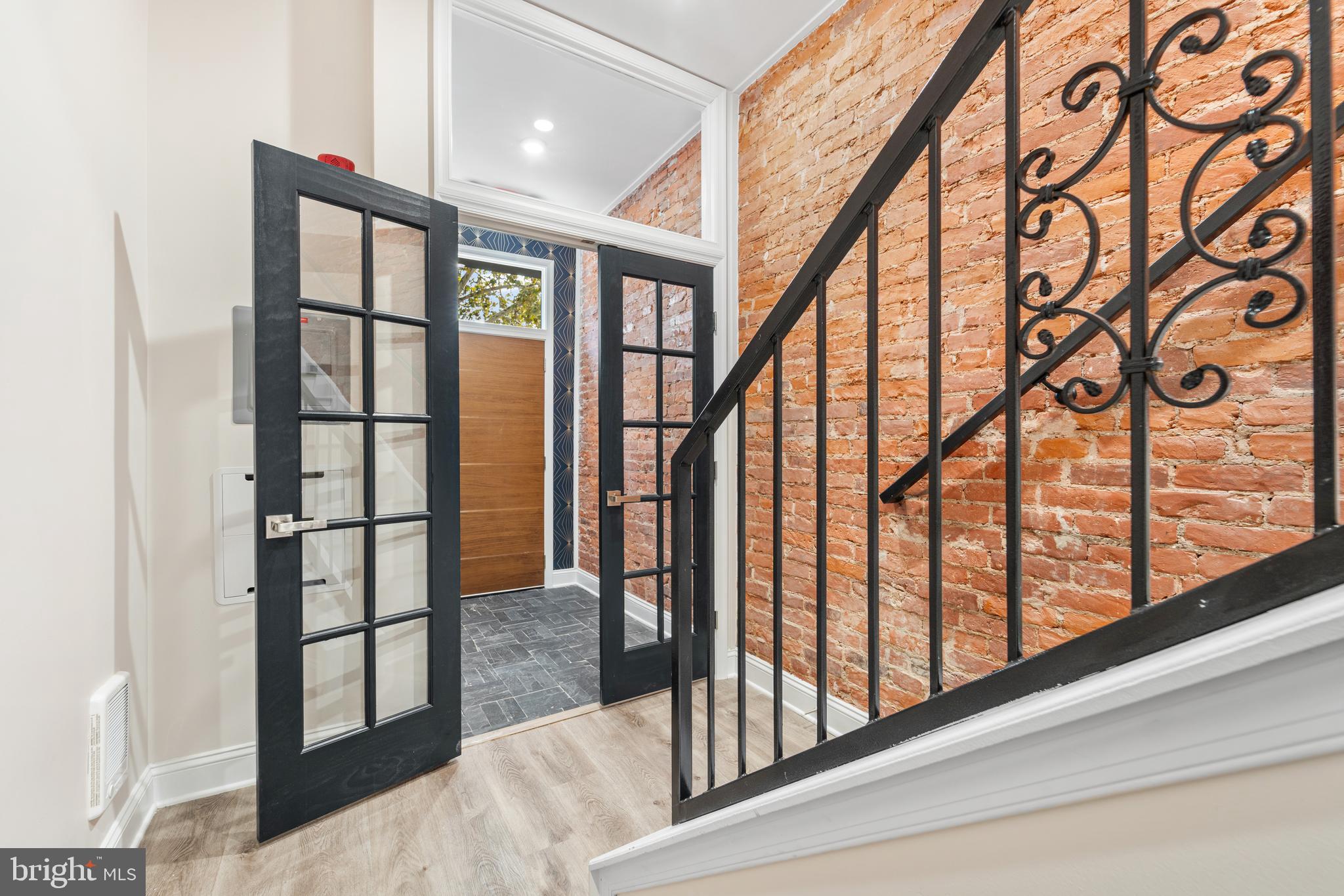 SHARSWOOD - Residential Lease