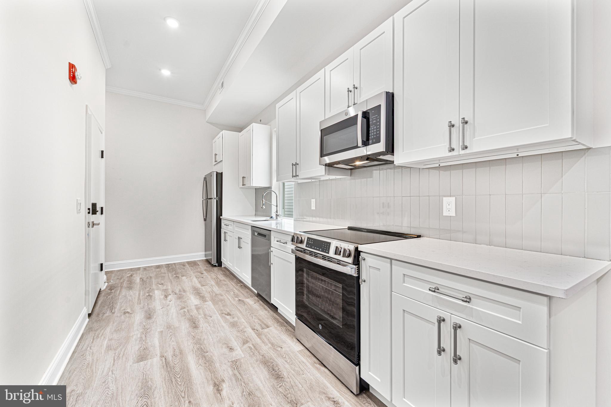 SHARSWOOD - Residential Lease