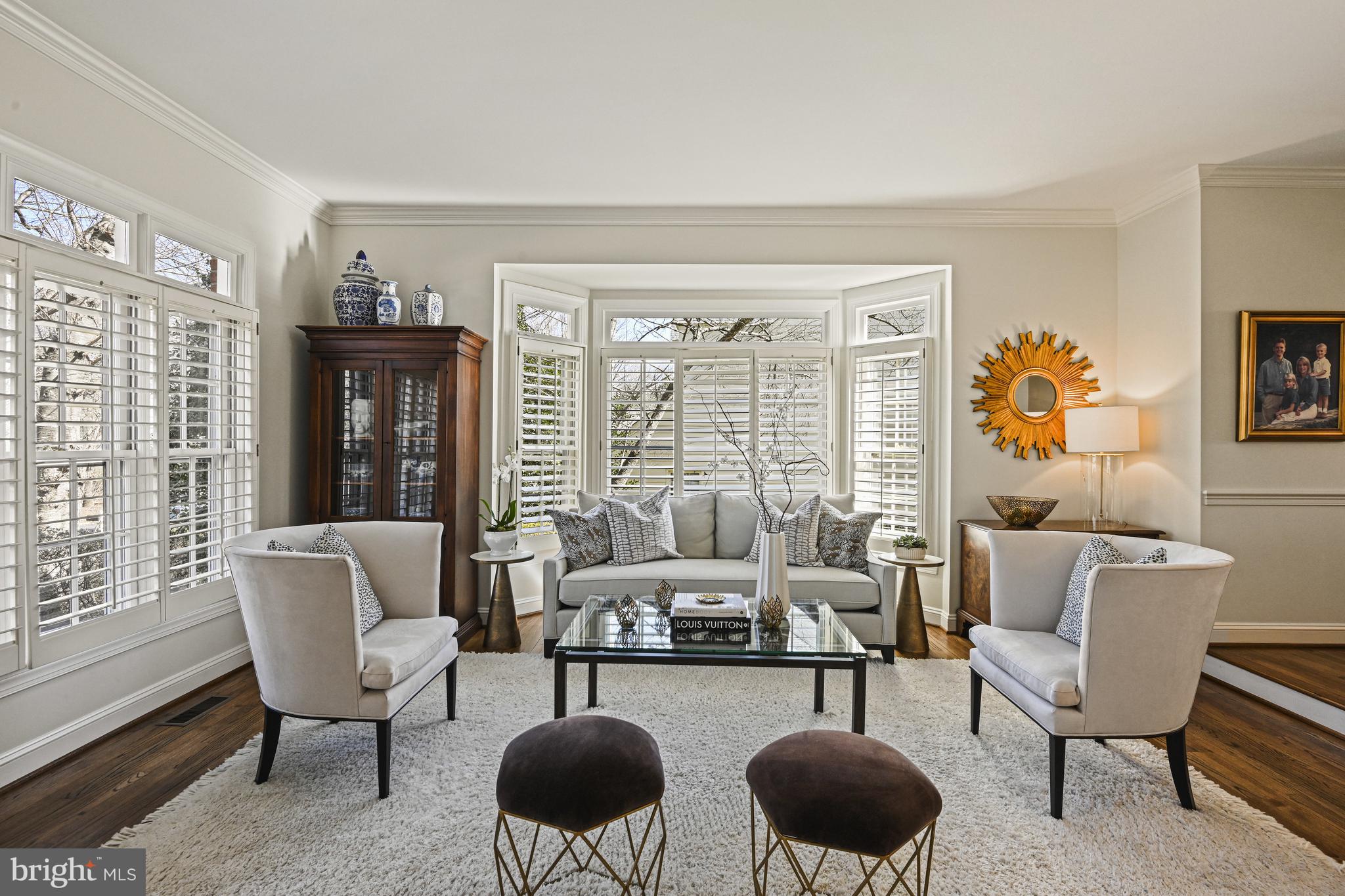 RESTON - Residential