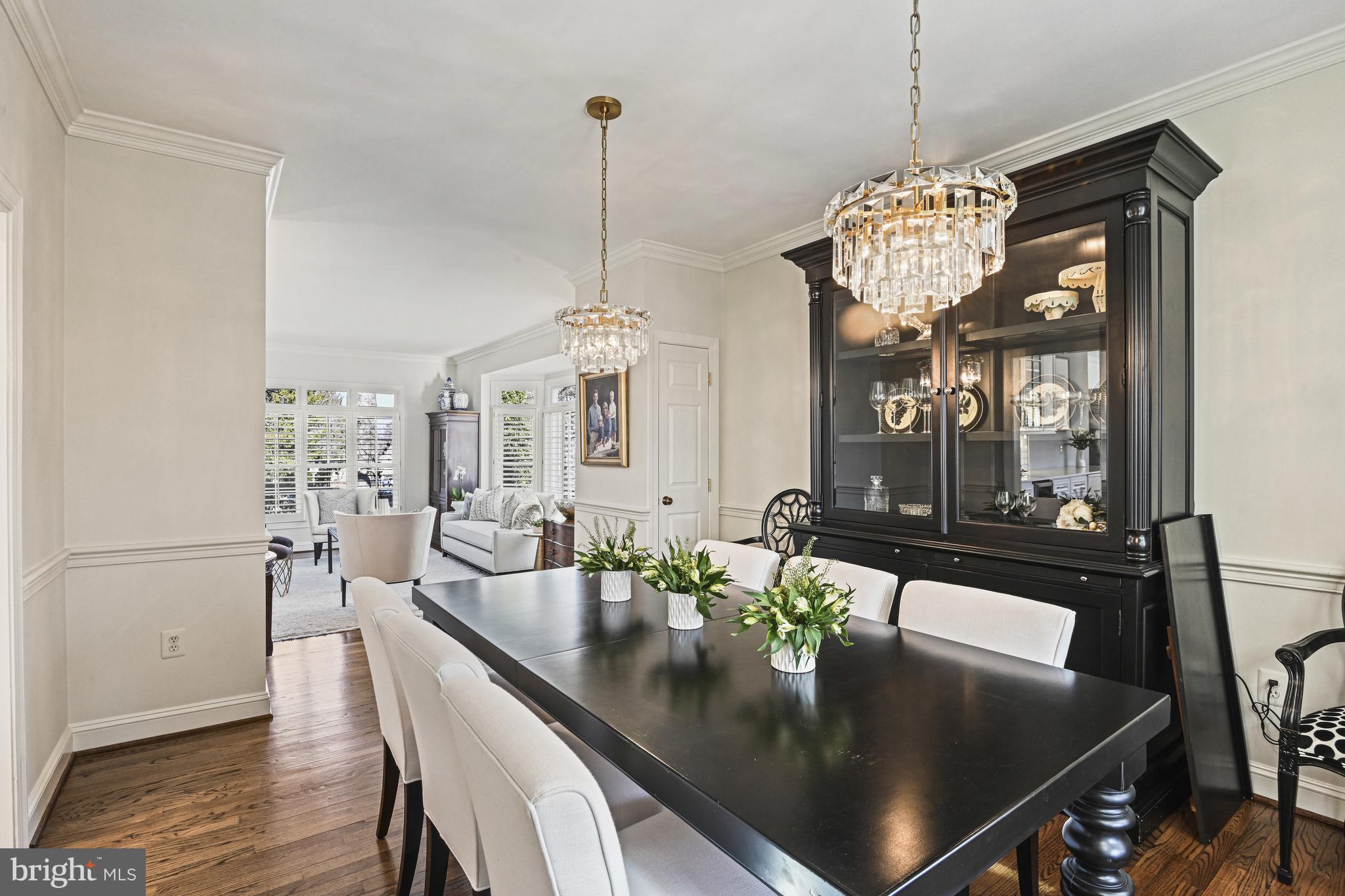 RESTON - Residential