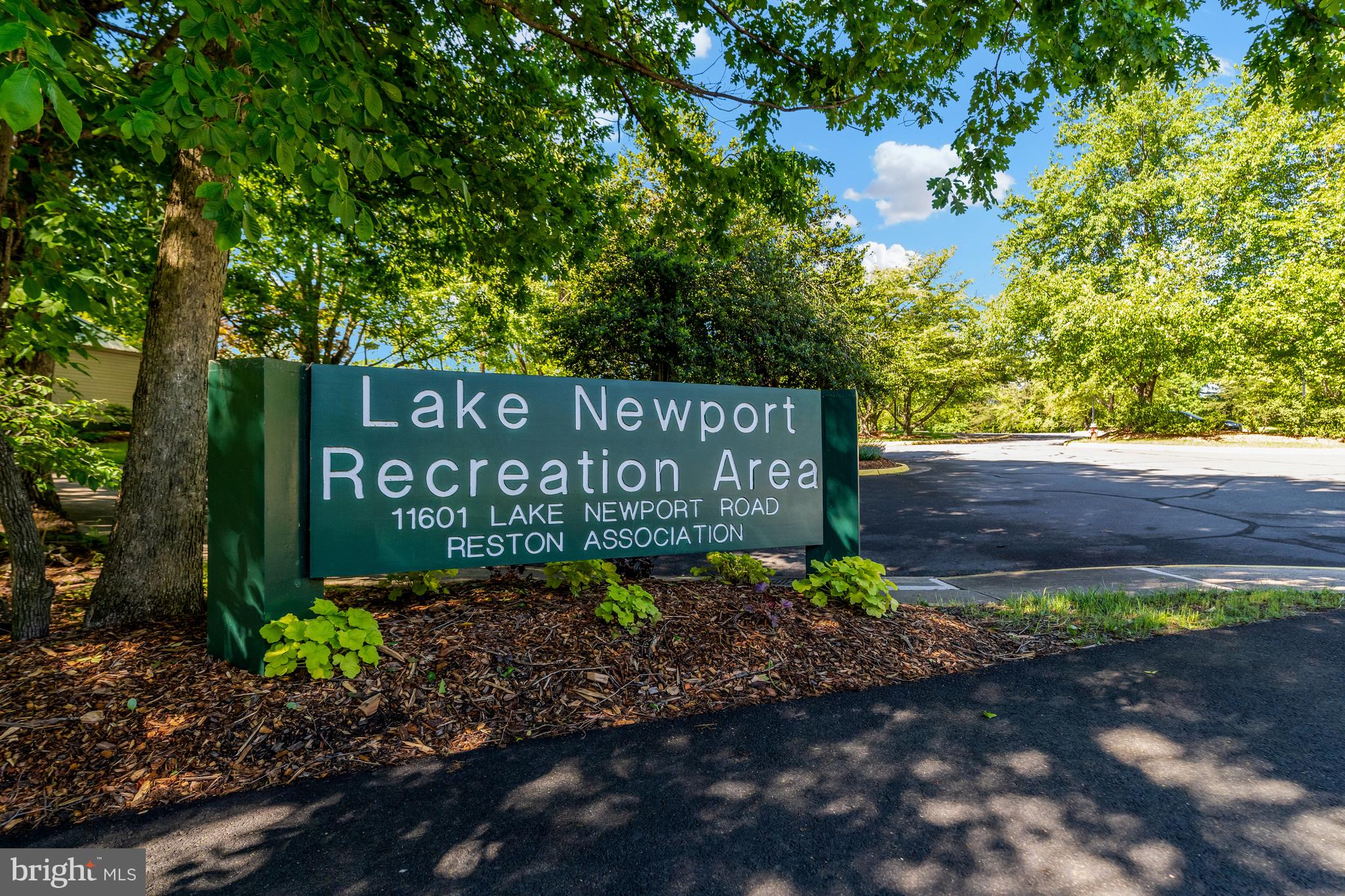 RESTON - Residential