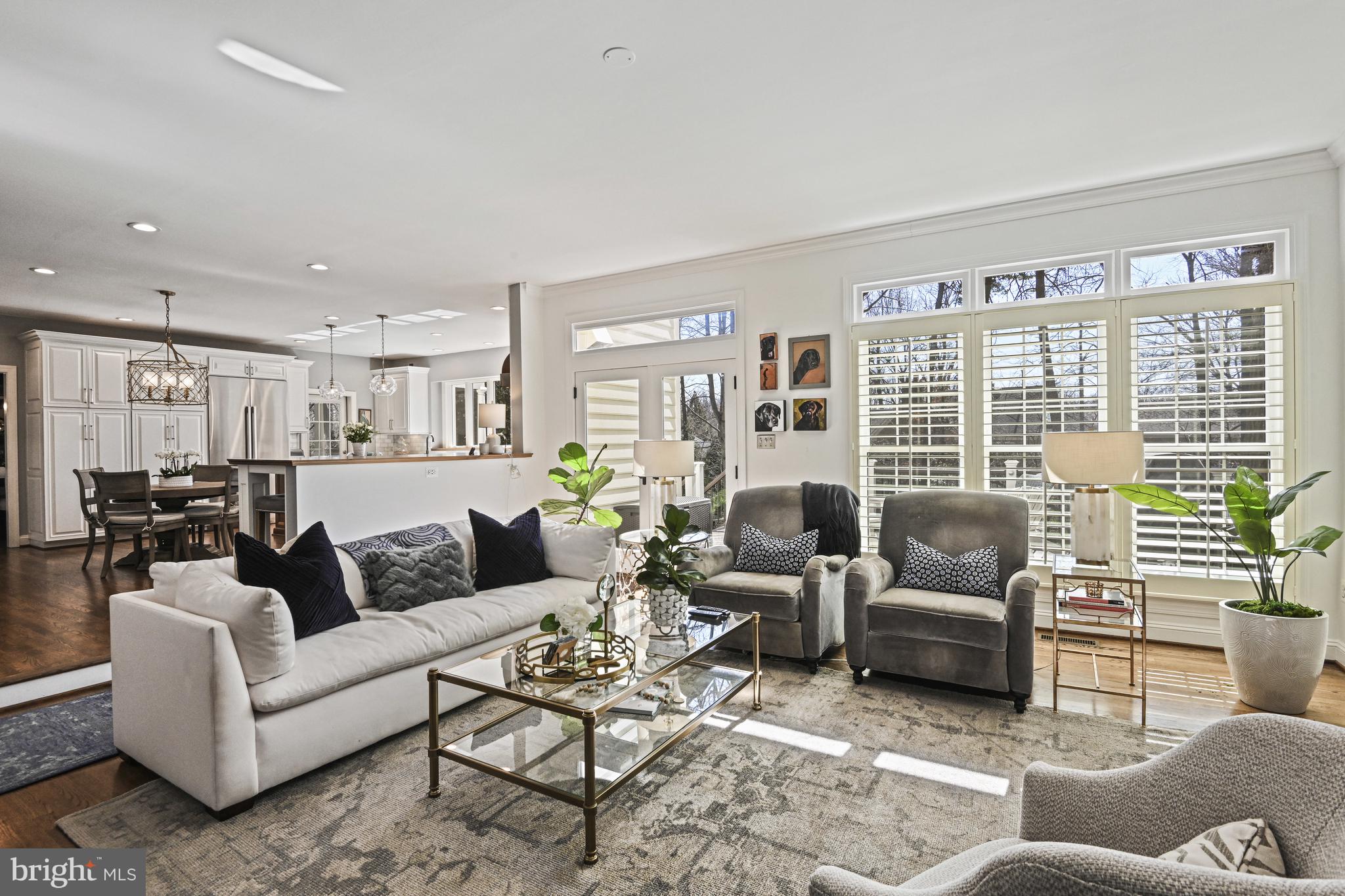 RESTON - Residential