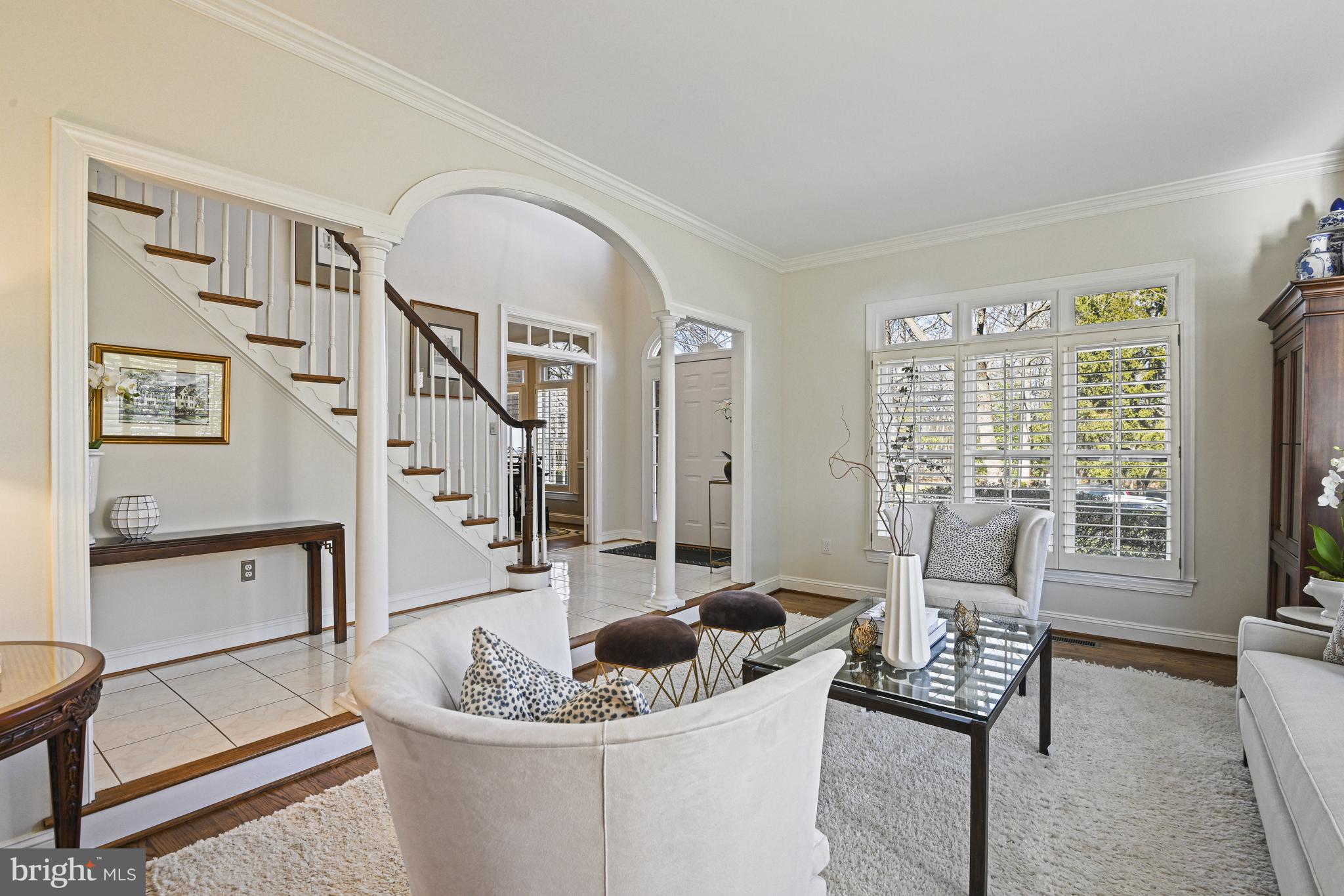 RESTON - Residential