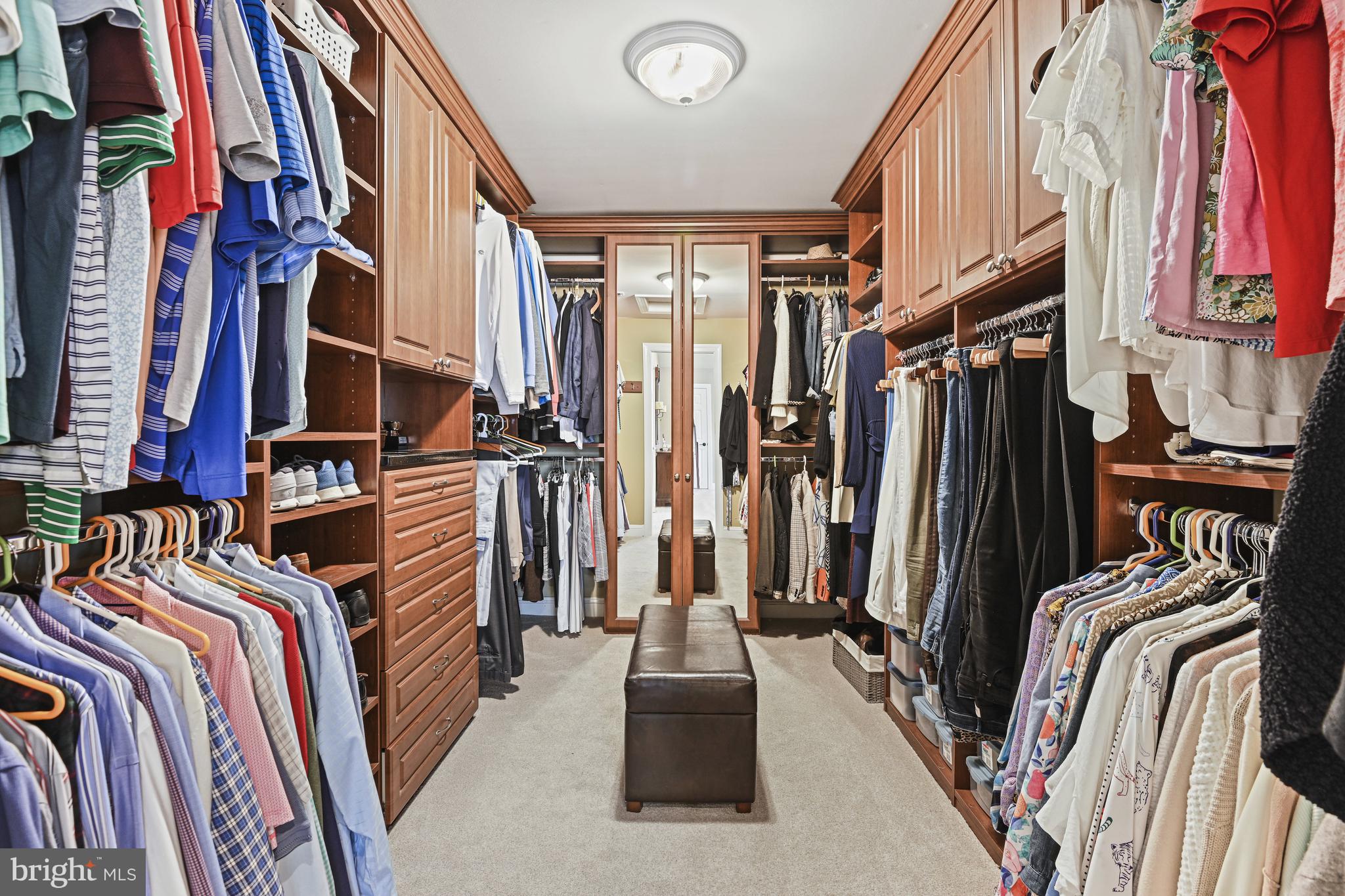 RESTON - Residential