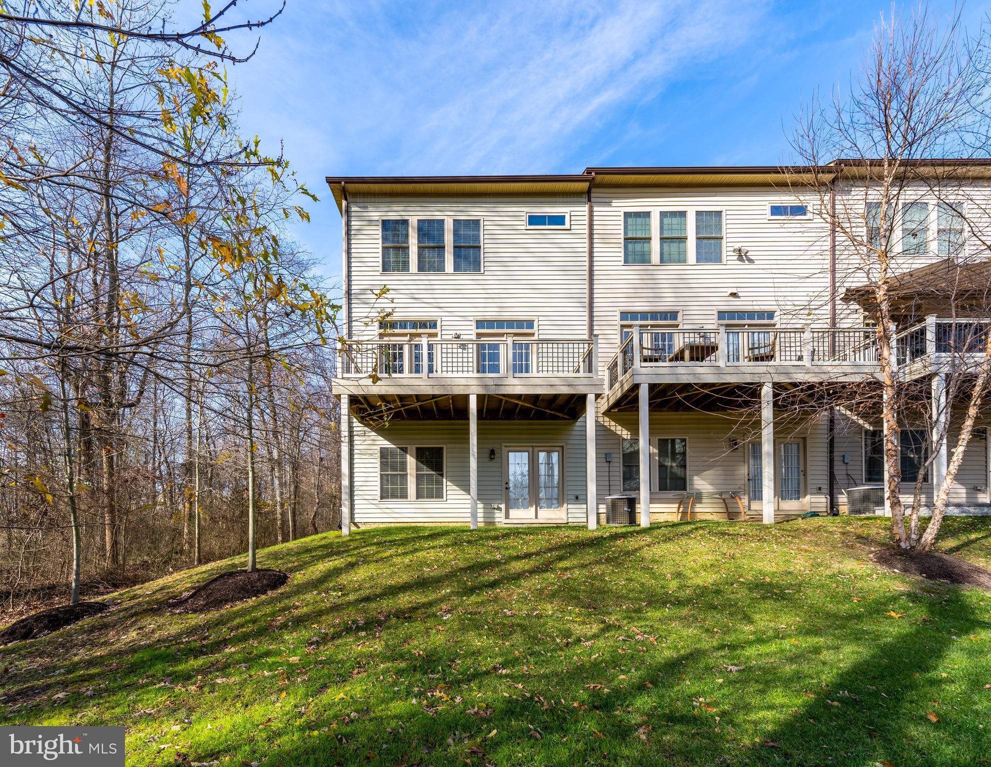 PARKSIDE - Residential