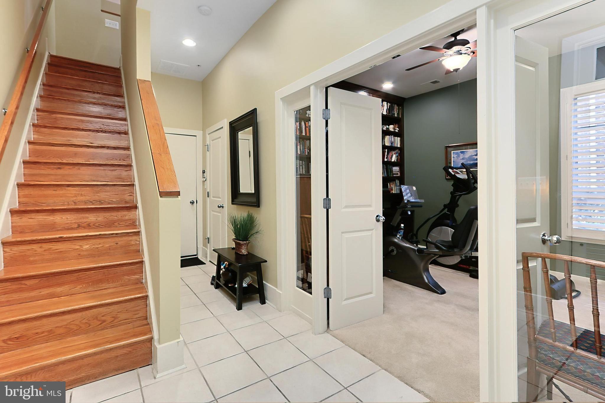 BRADDOCK LOFTS - Residential