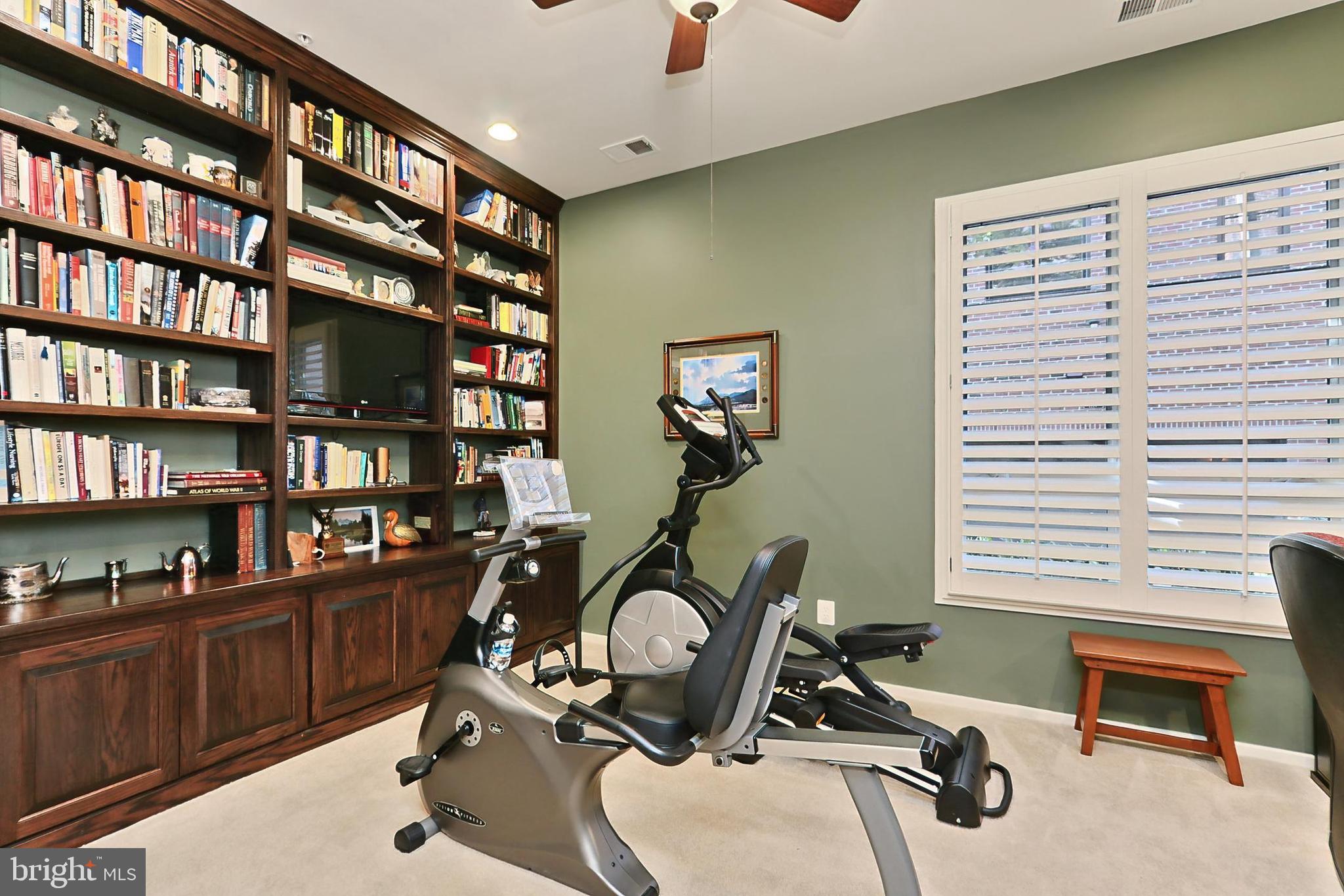 BRADDOCK LOFTS - Residential