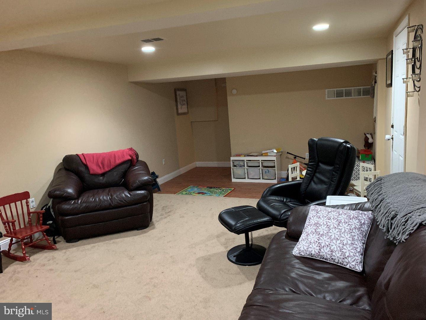 WEST READING - Residential Lease