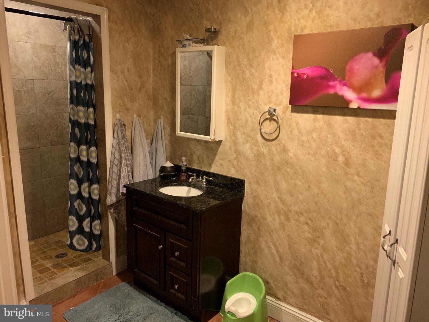 WEST READING - Residential Lease