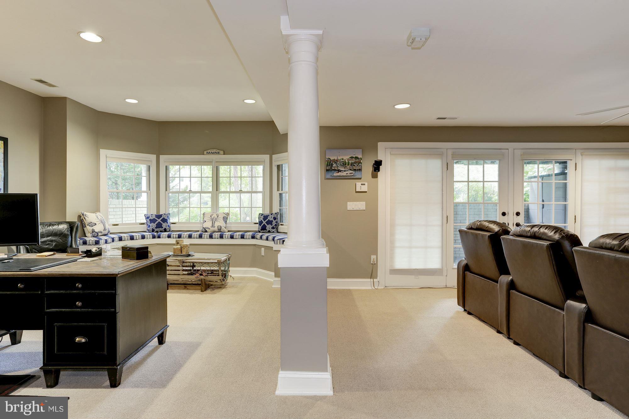 EASTPORT - Residential