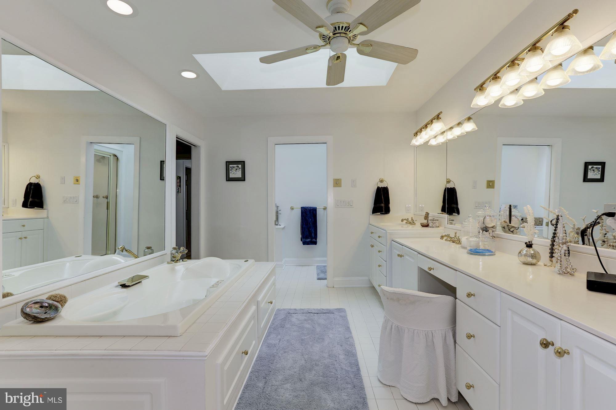 EASTPORT - Residential