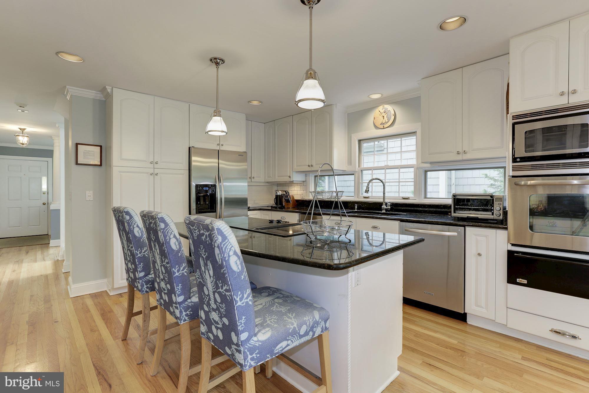 EASTPORT - Residential